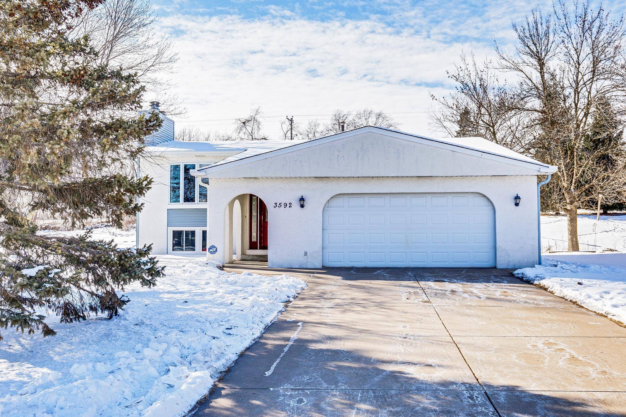 White Bear Lake, MN 55110,3592 Glen Oaks AVE