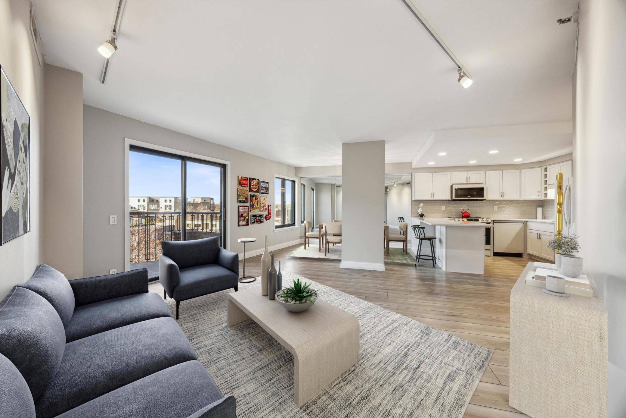 Minneapolis, MN 55416,2950 Dean Pkwy #704