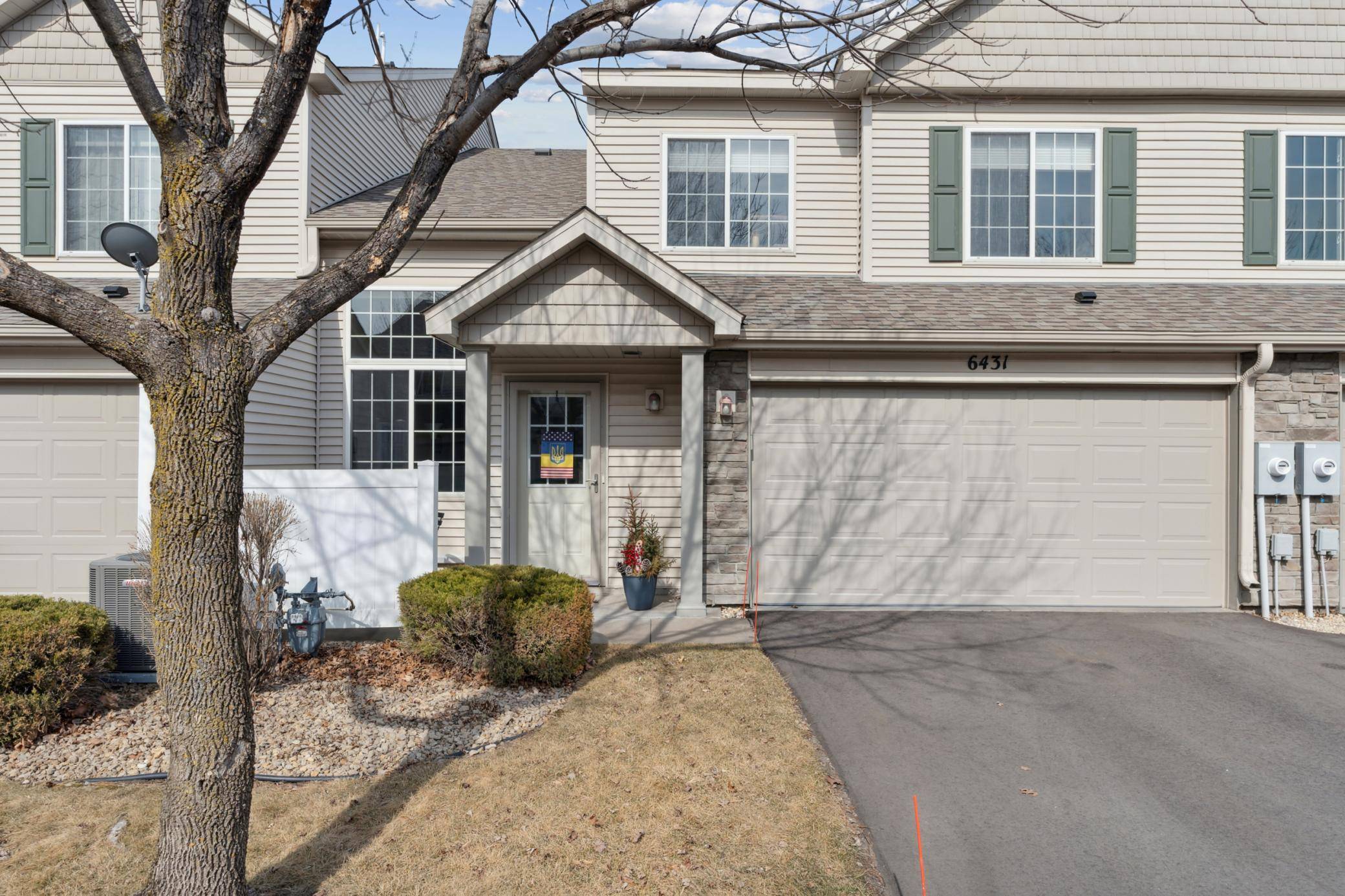 Lino Lakes, MN 55014,6431 Lakota TRL
