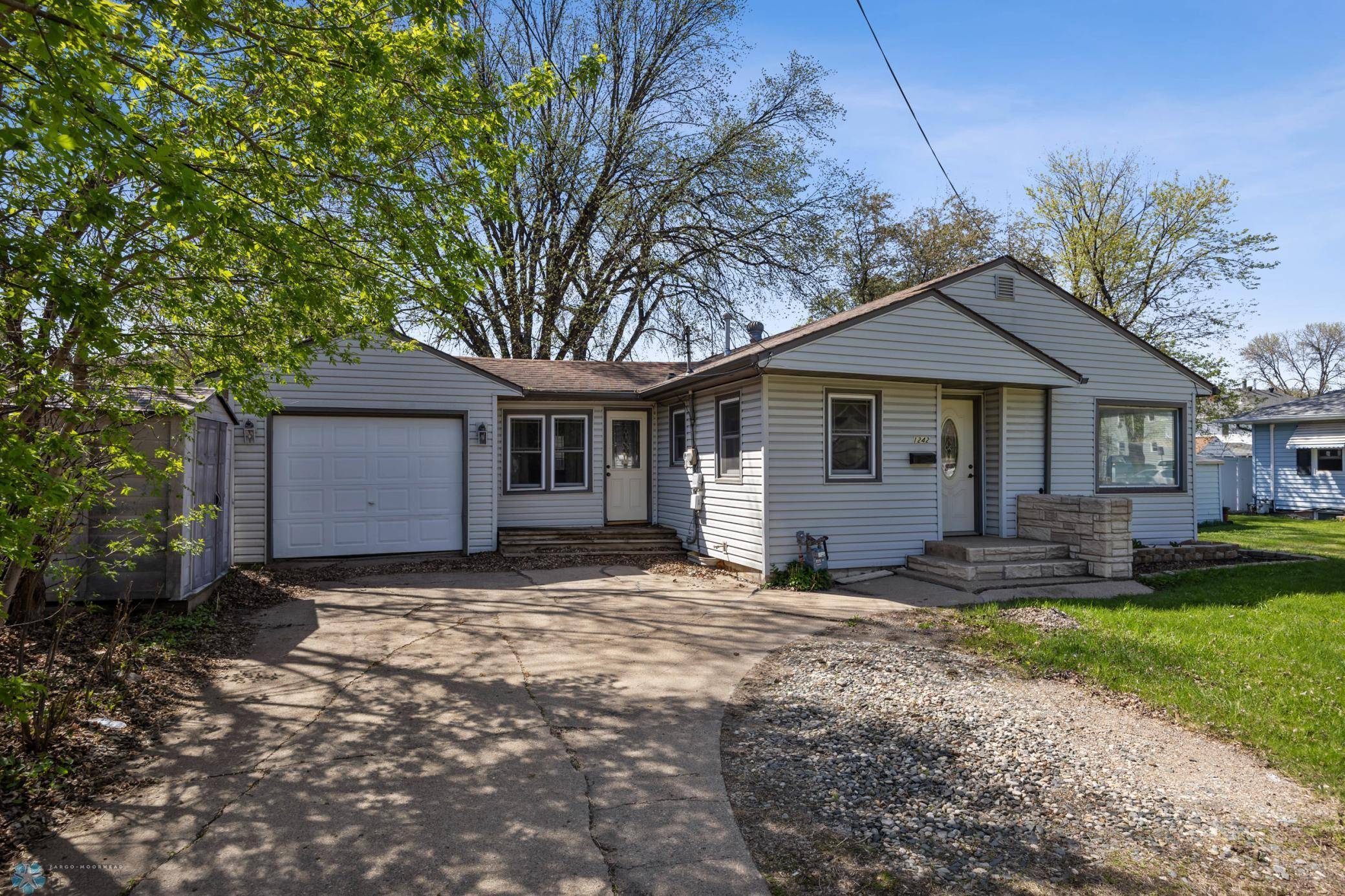 Fargo, ND 58102,1242 11th ST N