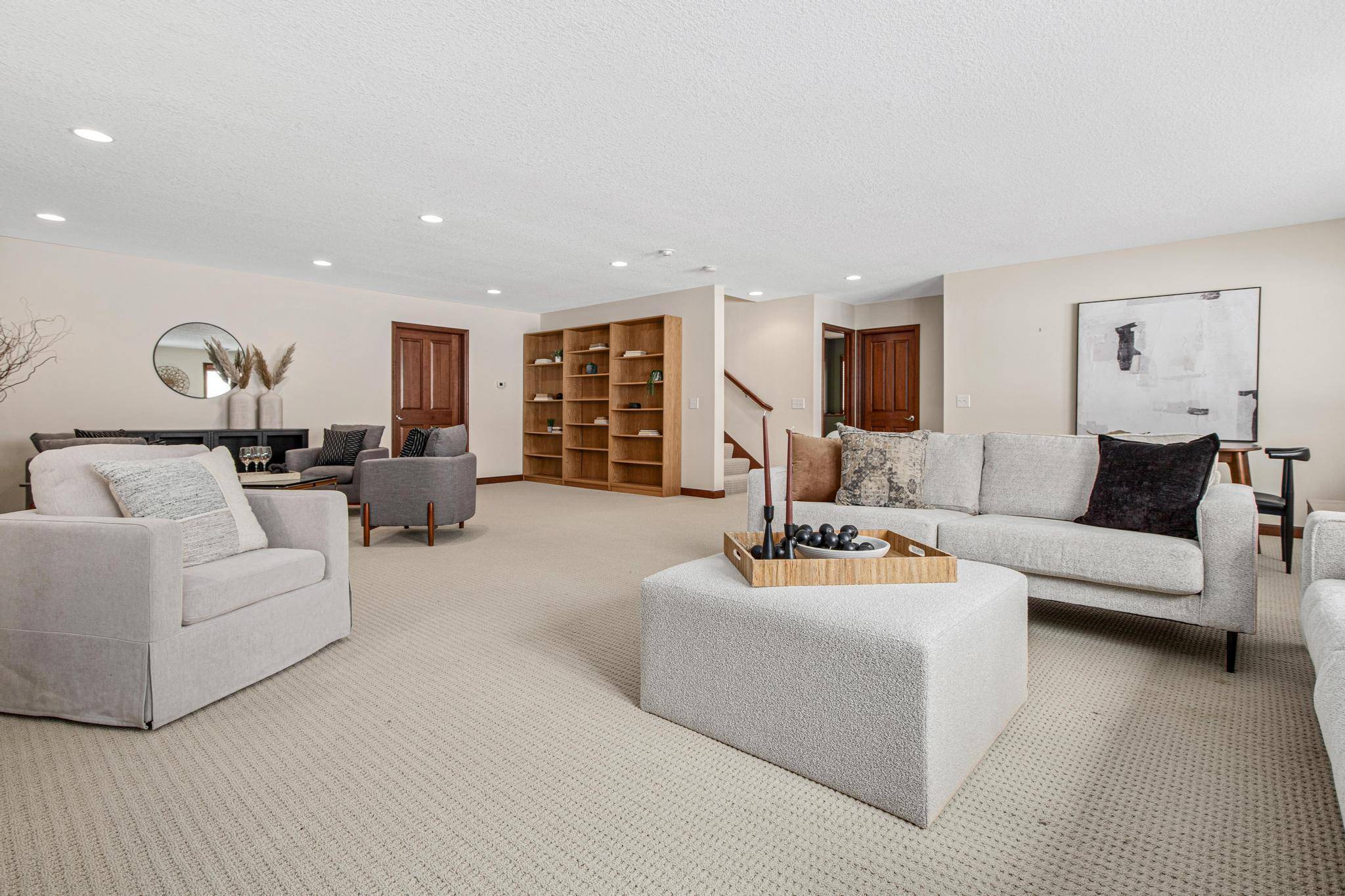 Roseville, MN 55113,2202 Midland View CT N