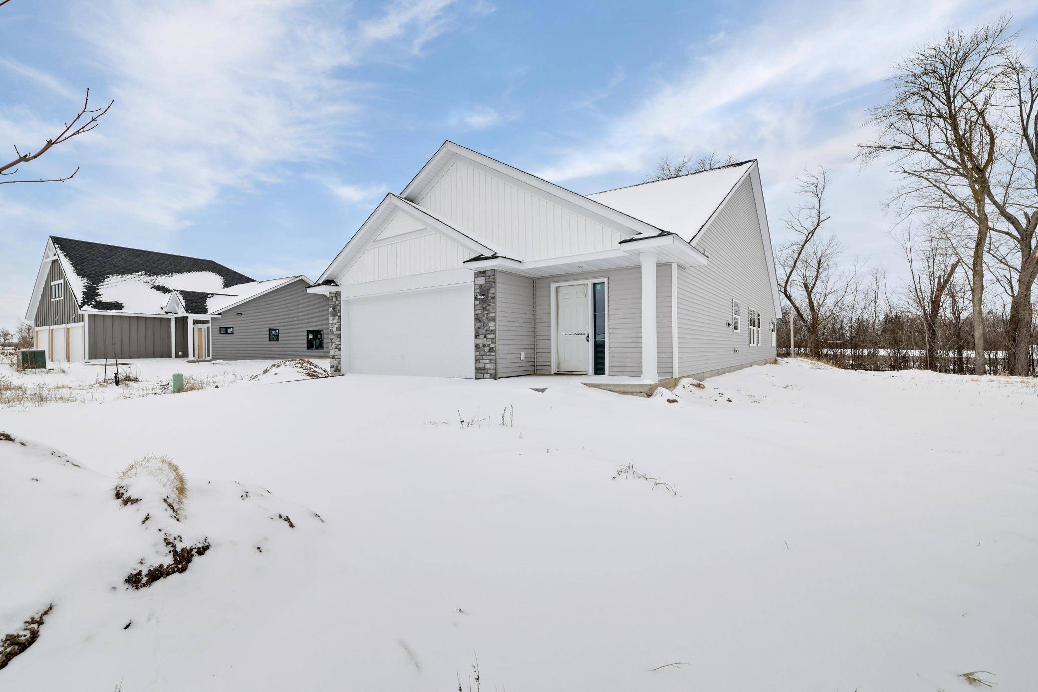 Lindstrom, MN 55045,31720 Madison RD