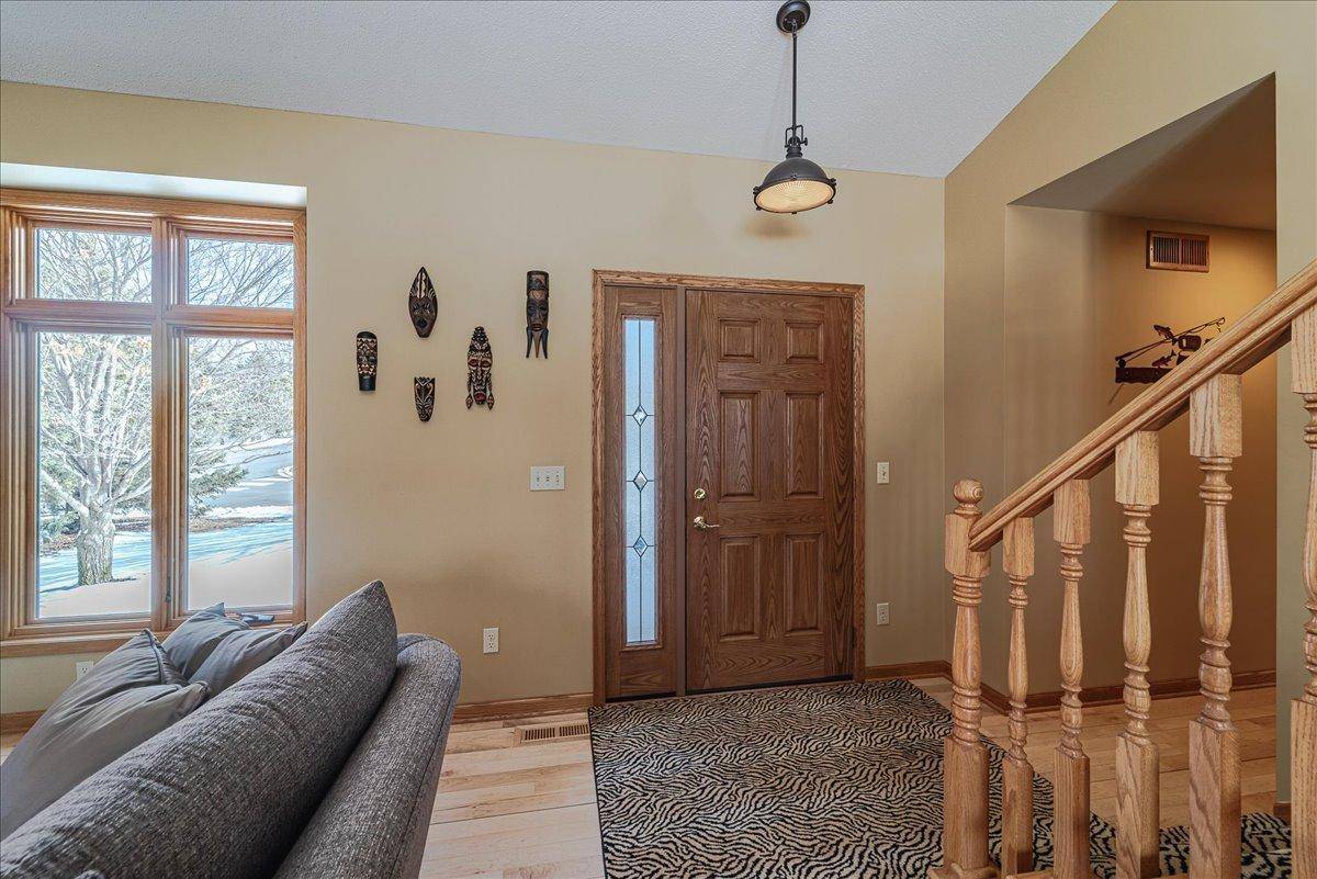 Waconia, MN 55387,1084 Stein DR