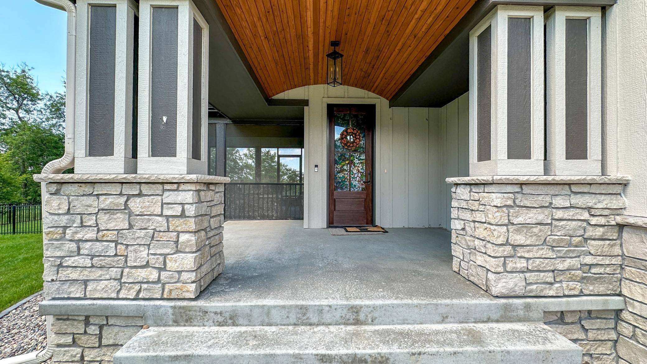 Sauk Centre, MN 56378,973 Lake Shore DR