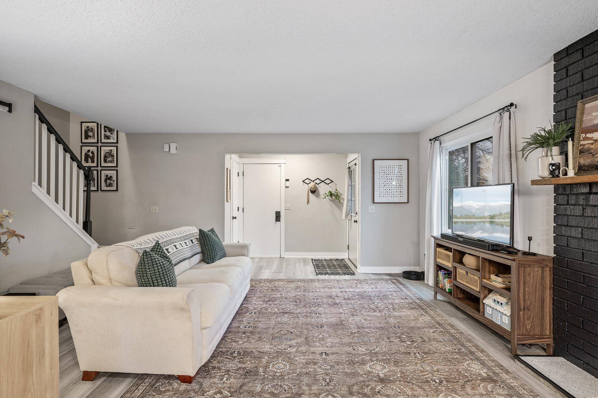 Eden Prairie, MN 55347,16795 Terrey Pine DR