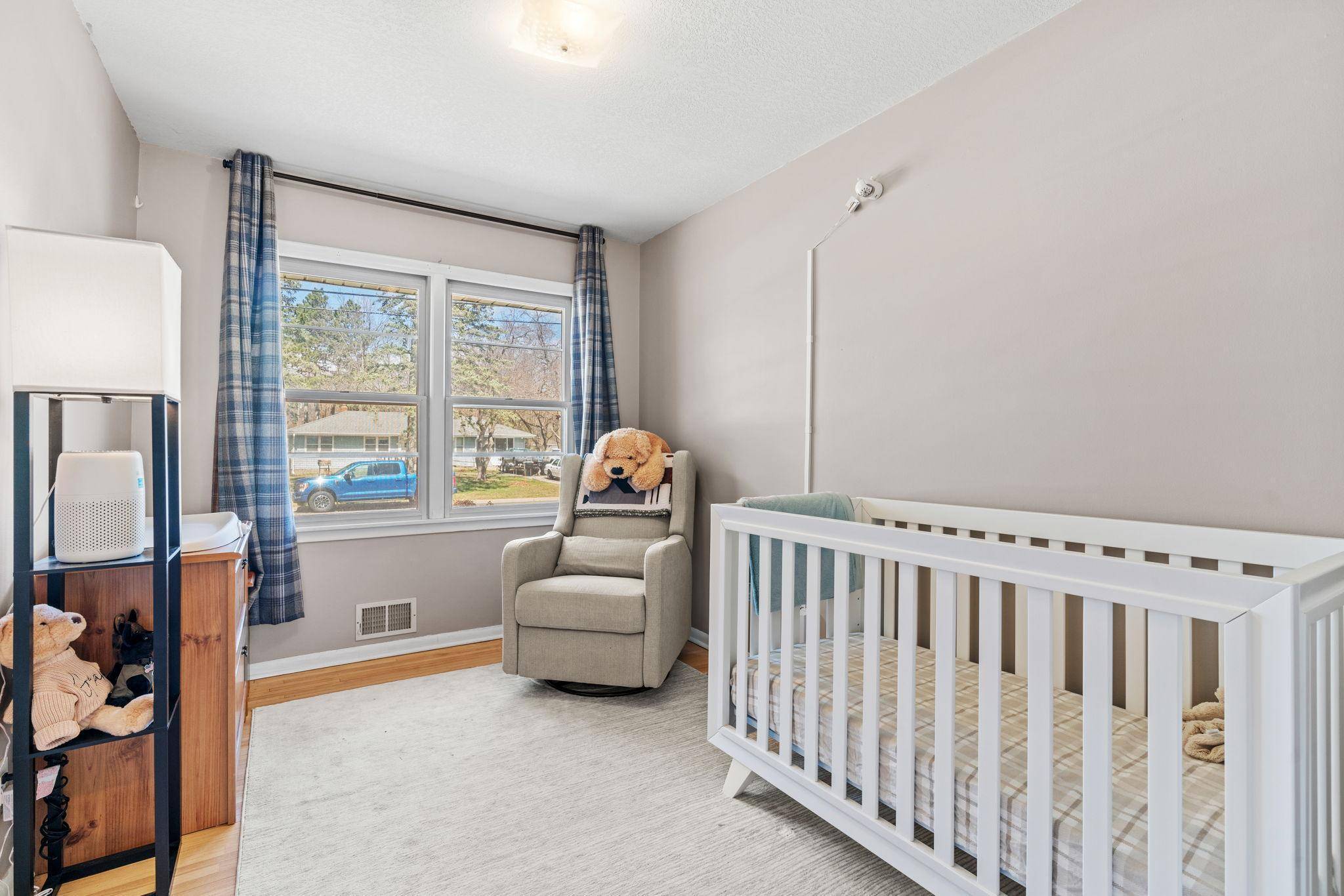 Mounds View, MN 55112,2824 Sherwood RD