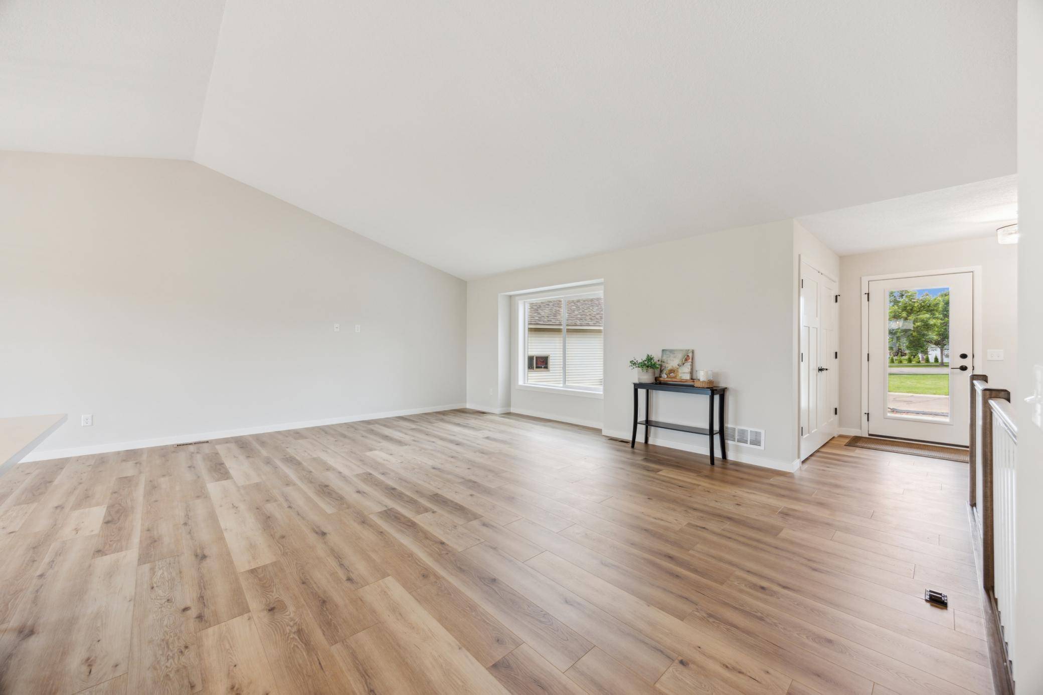 Saint Cloud, MN 56304,4695 3rd Street LOOP NE