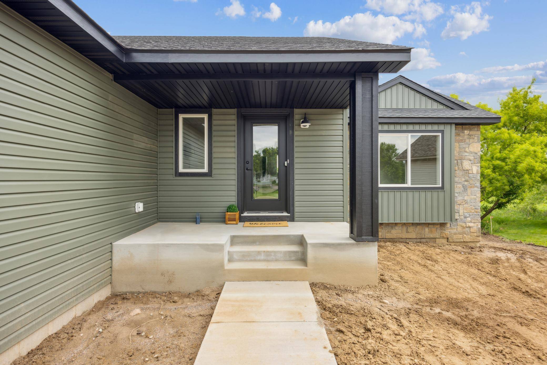 Saint Cloud, MN 56304,4695 3rd Street LOOP NE