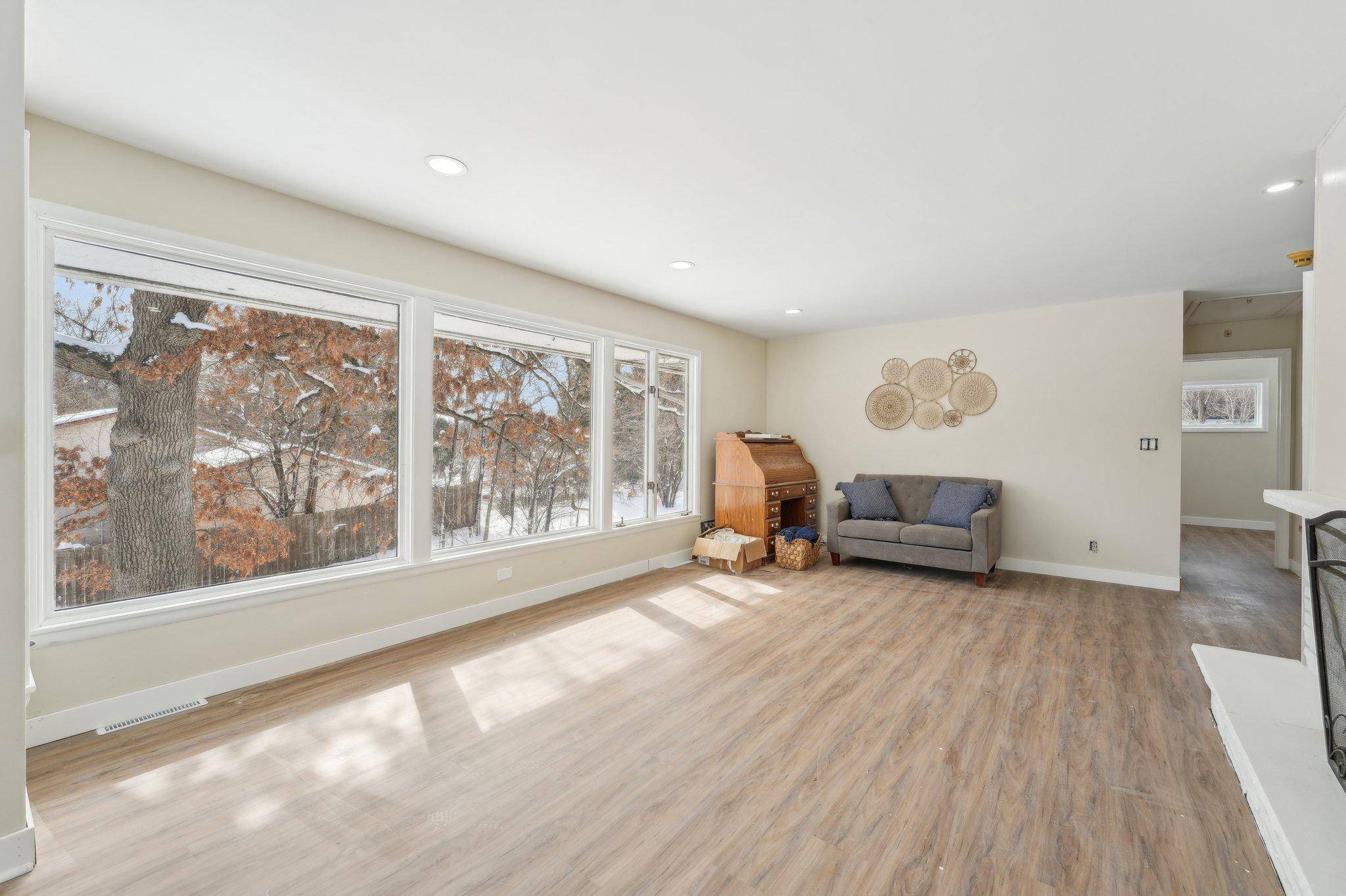 Maplewood, MN 55117,2232 Searle ST