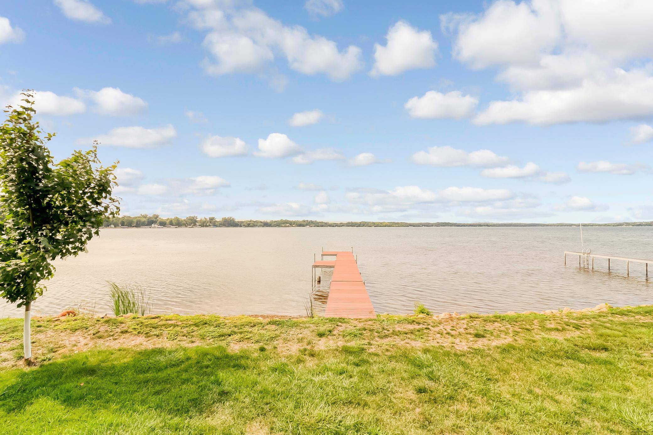 Lake View Twp, MN 56501,11484 Ravenswood Beach RD