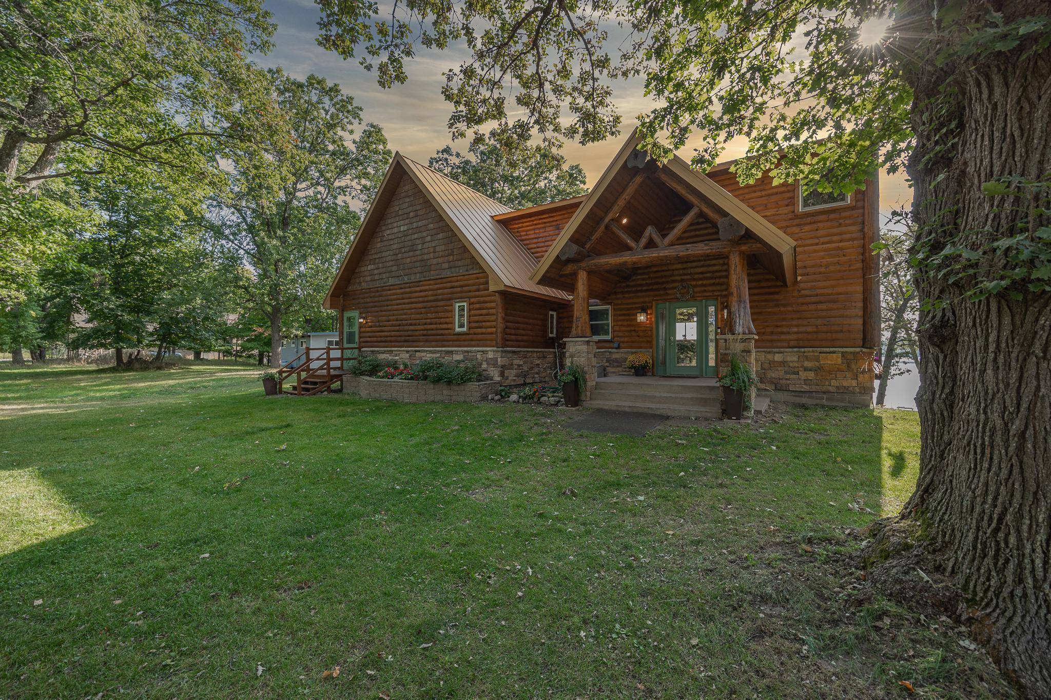 Remer, MN 56672,4224 Thunder Lake Lodge DR NE