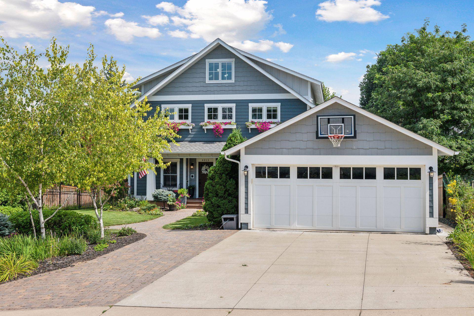 Edina, MN 55424,4015 Wood End DR