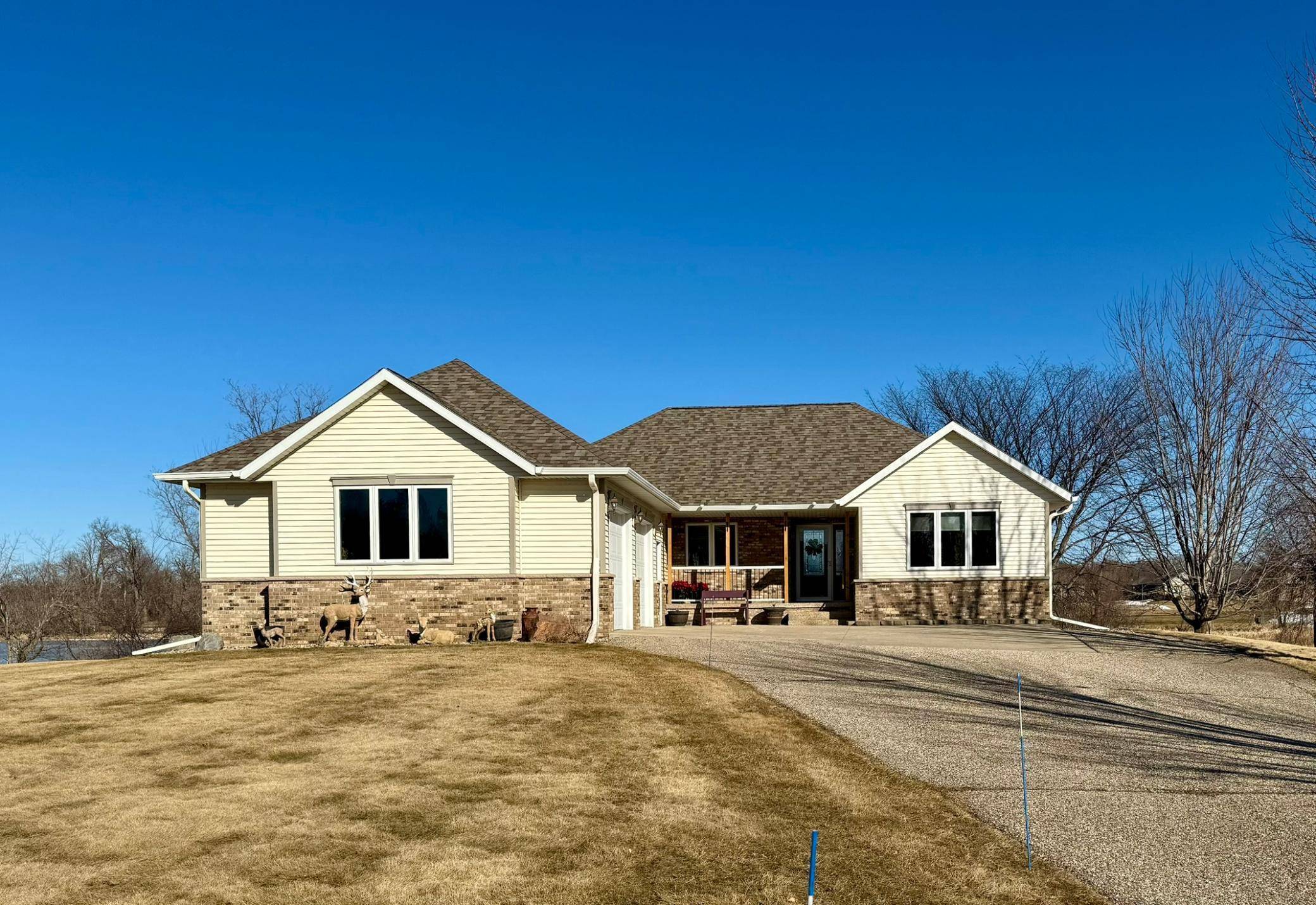 Alexandria, MN 56308,1211 Moorstone DR NE