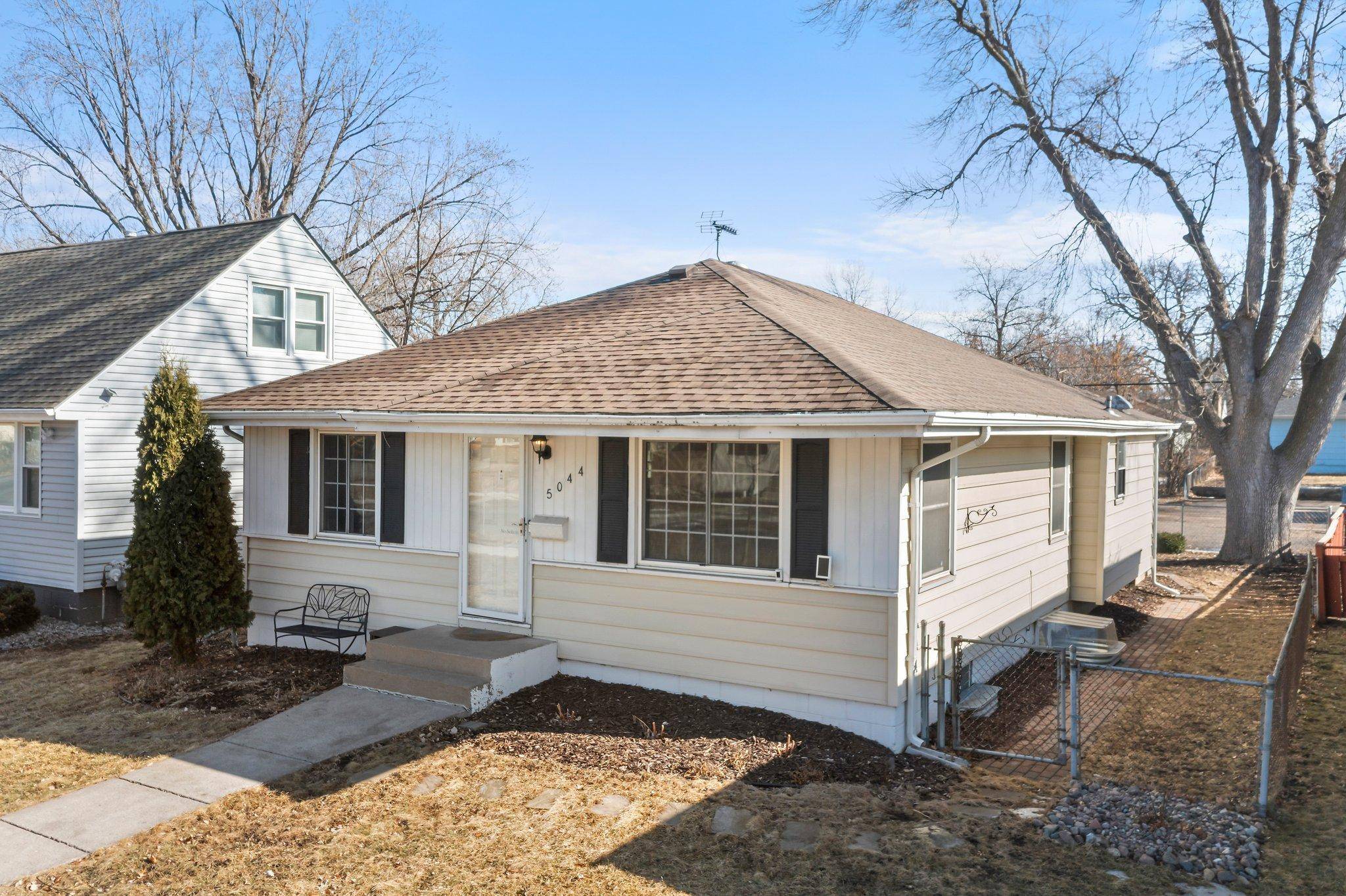 Minneapolis, MN 55430,5044 Upton AVE N