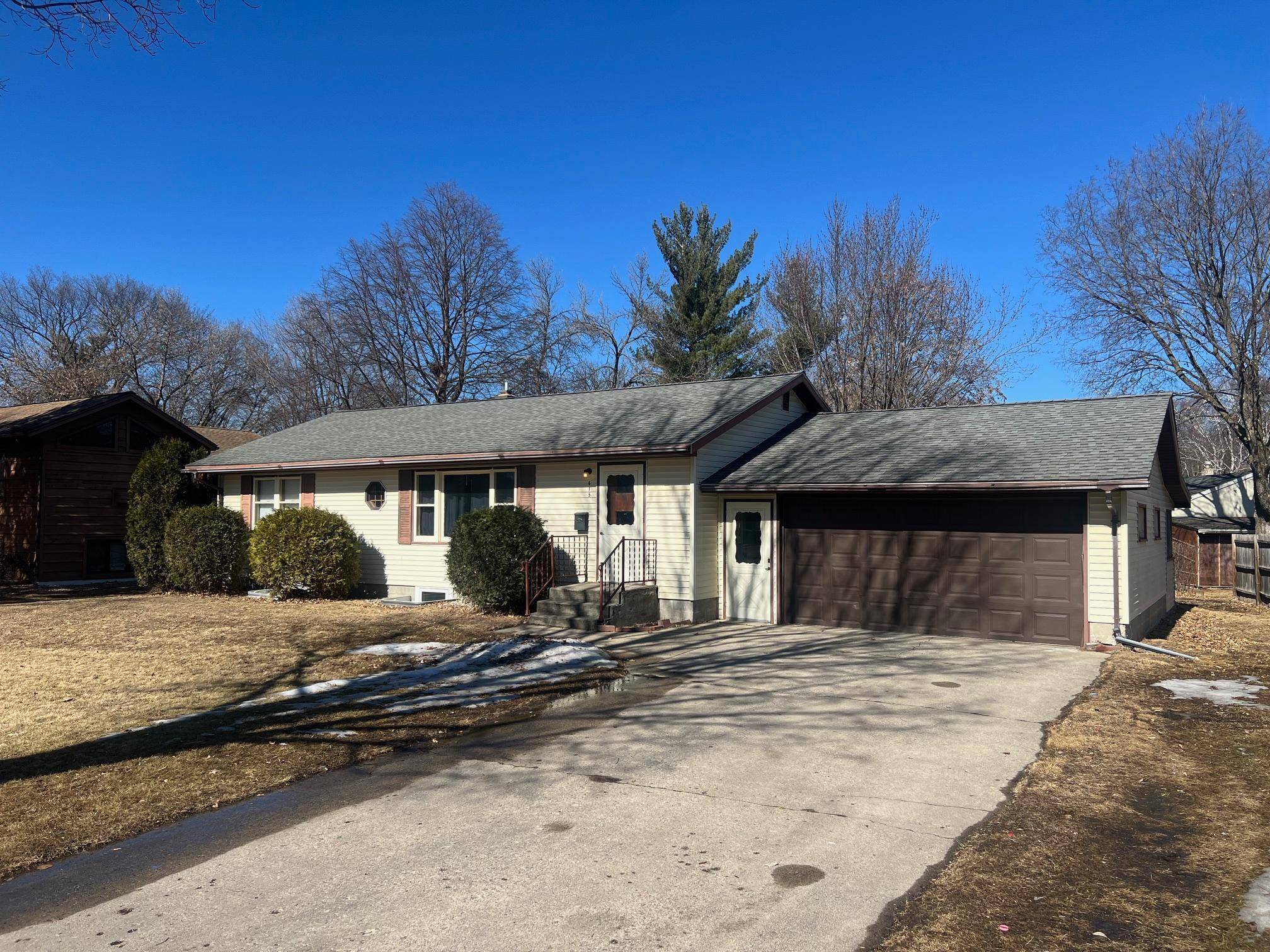 Litchfield, MN 55355,615 S Crescent LN