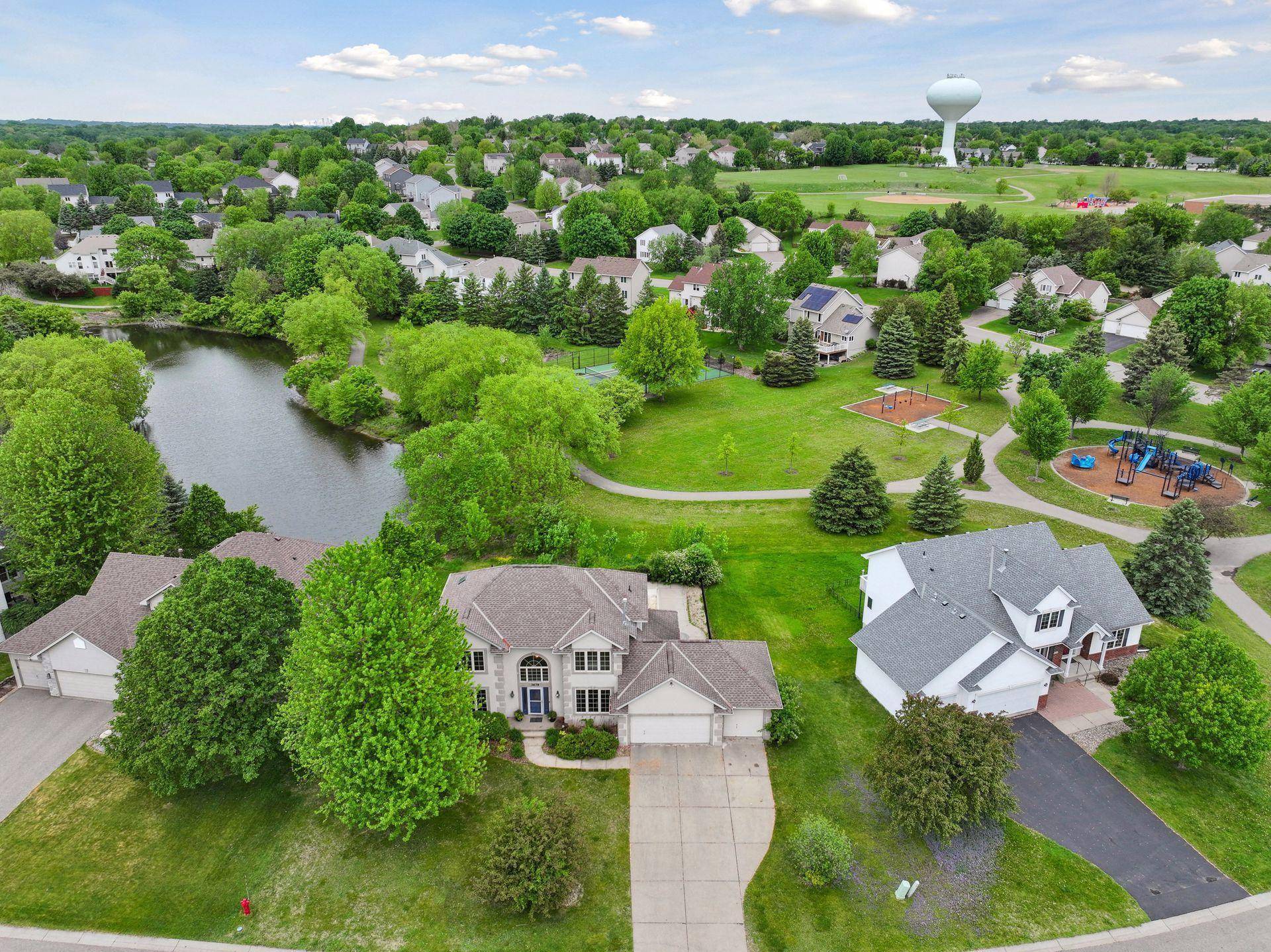 Woodbury, MN 55125,3679 Commonwealth RD