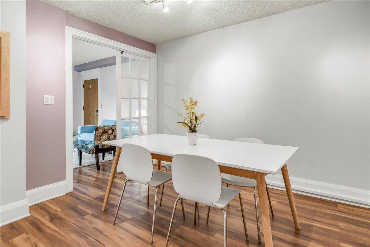 Saint Paul, MN 55102,79 Western AVE N #305