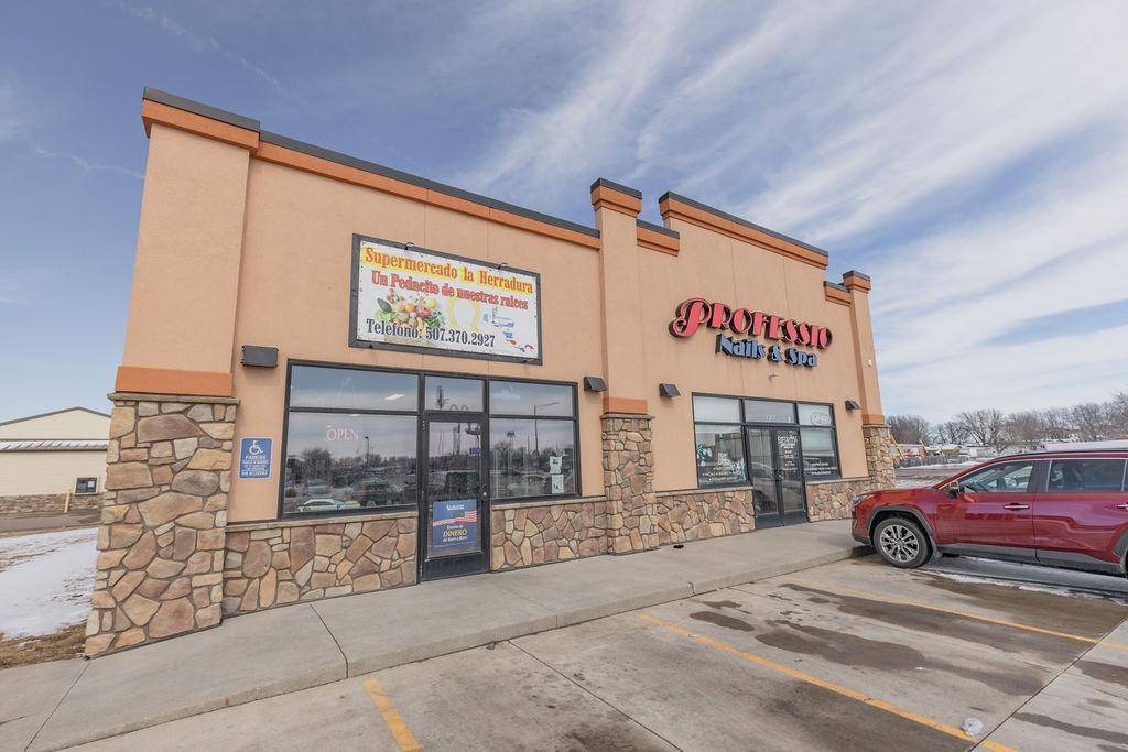 Worthington, MN 56187,1317 Ray DR