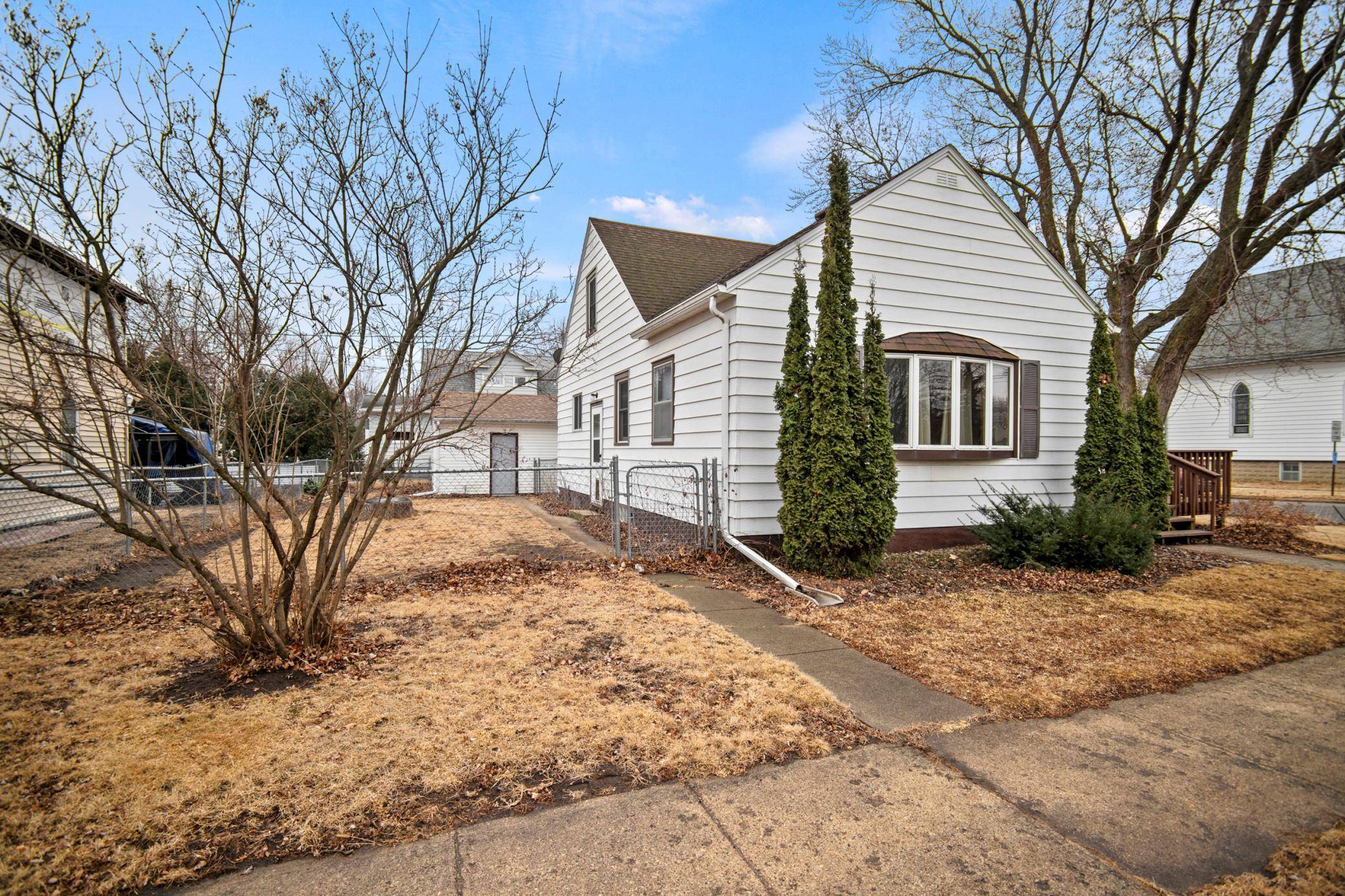 Brownsdale, MN 55918,302 E Main ST