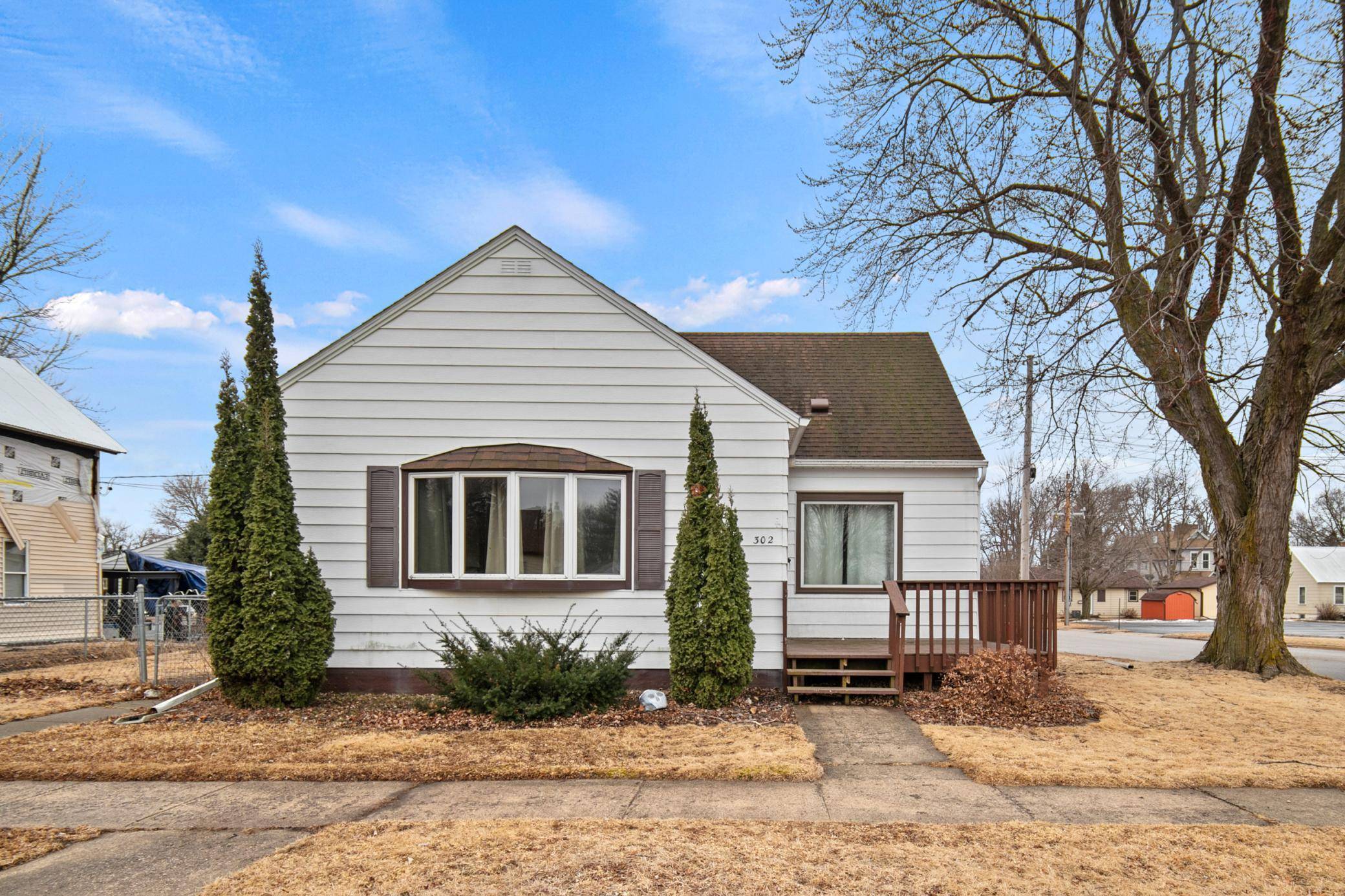 Brownsdale, MN 55918,302 E Main ST