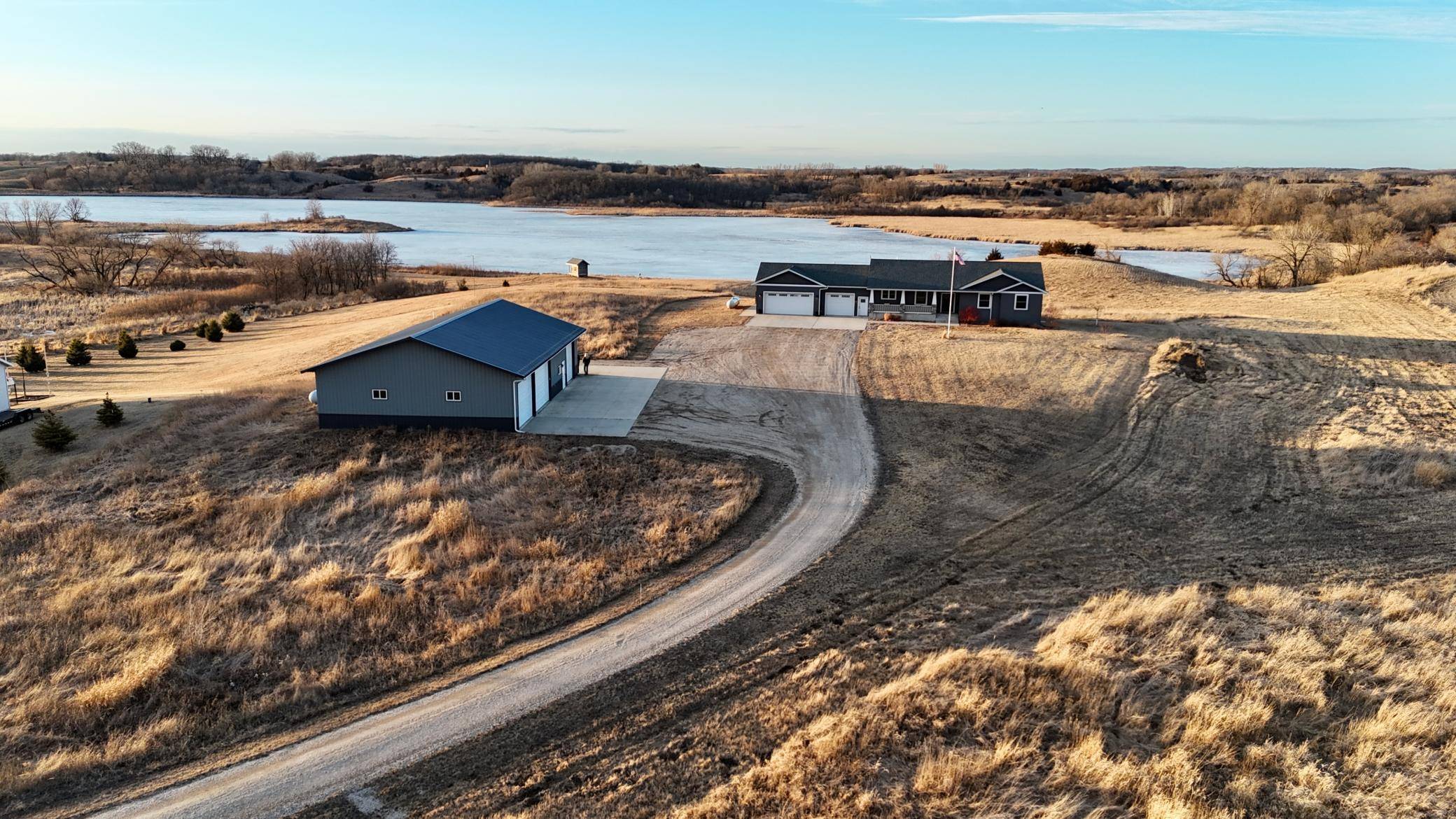 New London, MN 56273,16400 7th ST NE