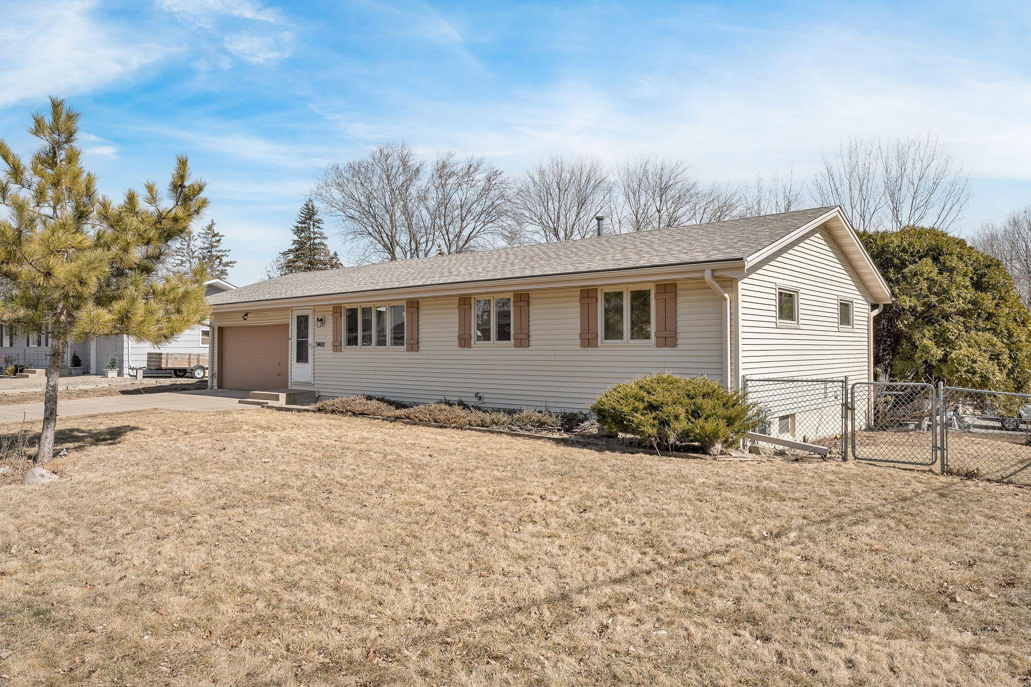New Hope, MN 55427,3400 Hillsboro AVE N