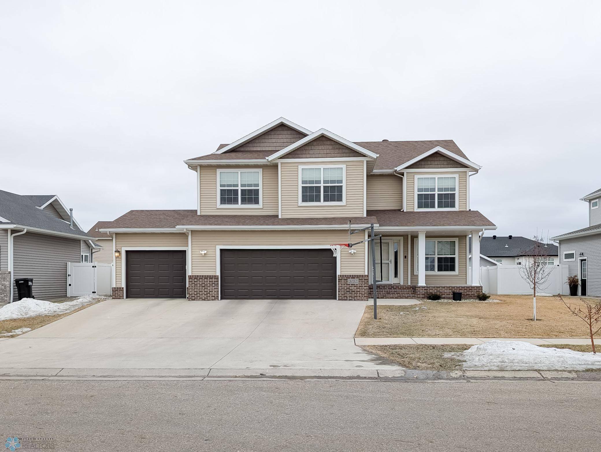 West Fargo, ND 58078,3032 KATHERINE DR E