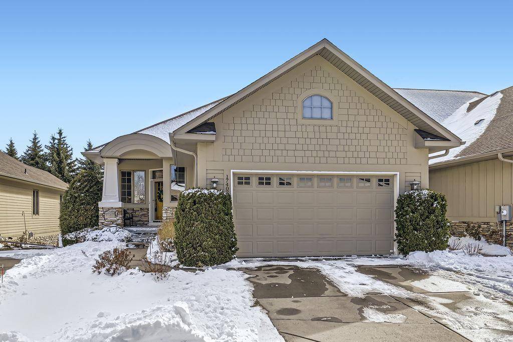 Eden Prairie, MN 55347,17407 Ada CT