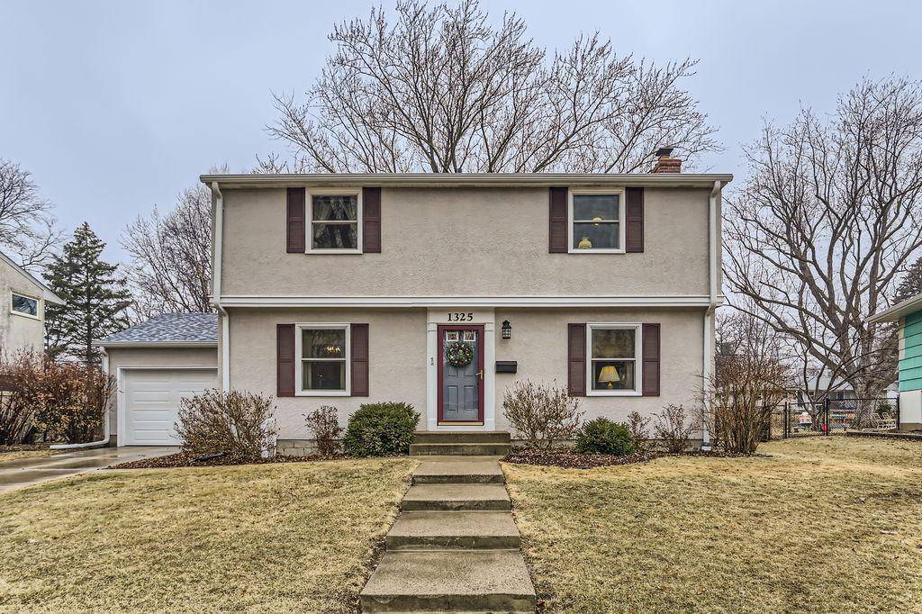 West Saint Paul, MN 55118,1325 Manomin AVE
