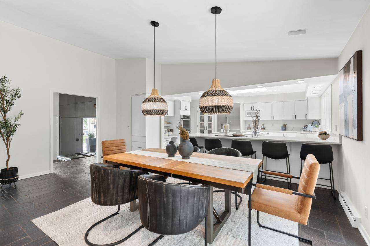 Golden Valley, MN 55416,1345 Fairlawn WAY