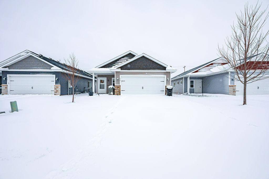 Isanti, MN 55040,719 Cherrywood LN NE