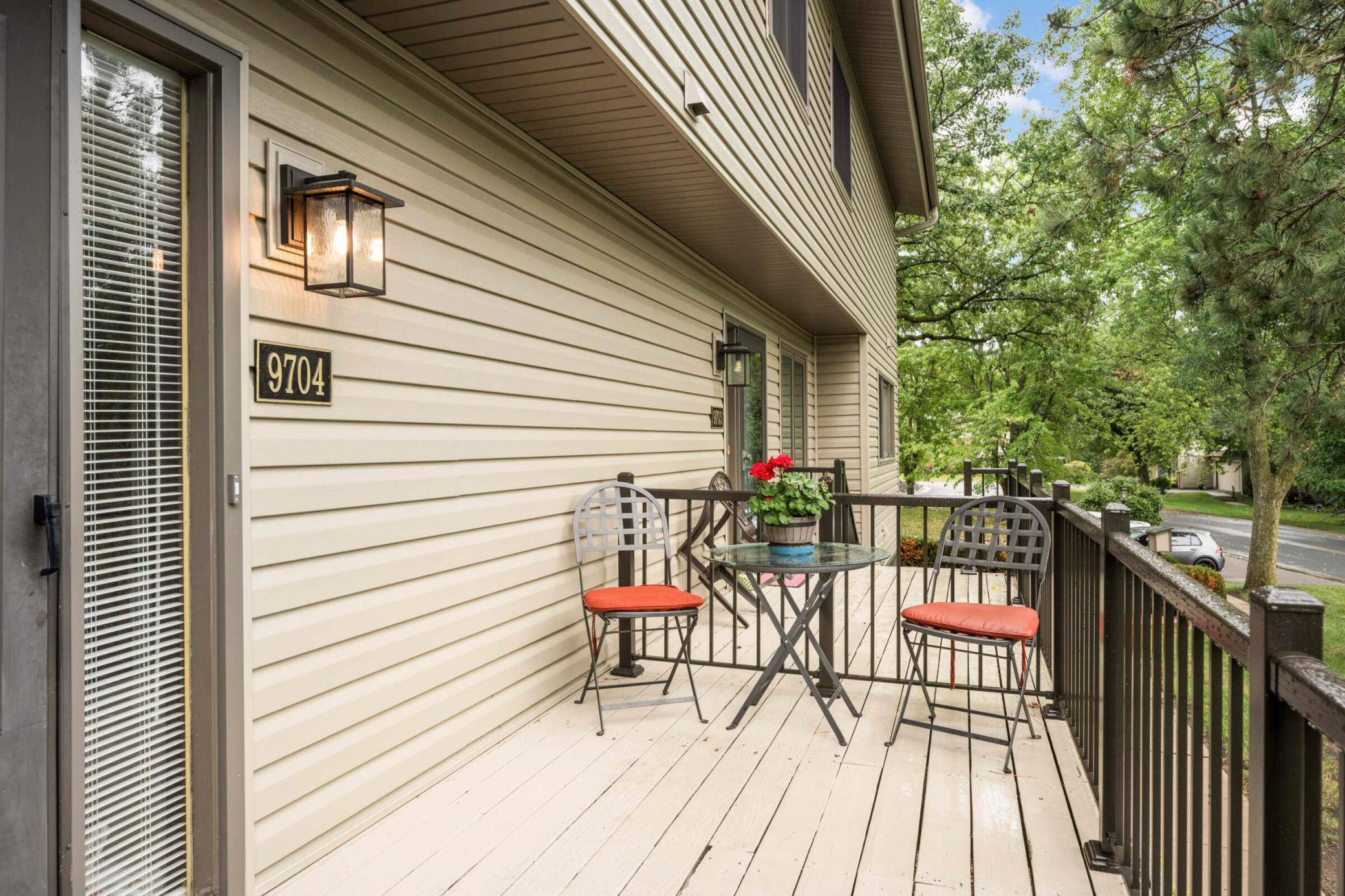Eden Prairie, MN 55347,9704 Mill Creek DR