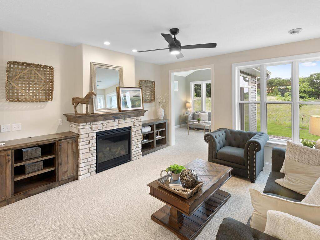 Wyoming, MN 55092,25338 Farmstead LN