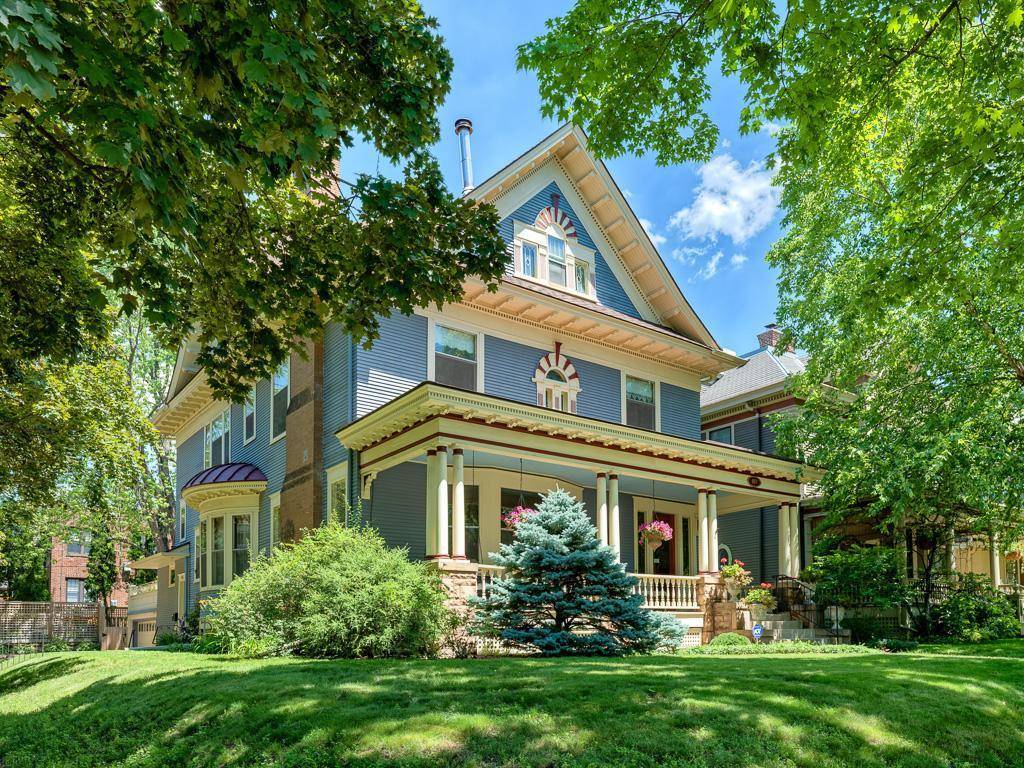 Saint Paul, MN 55105,857 Fairmount AVE