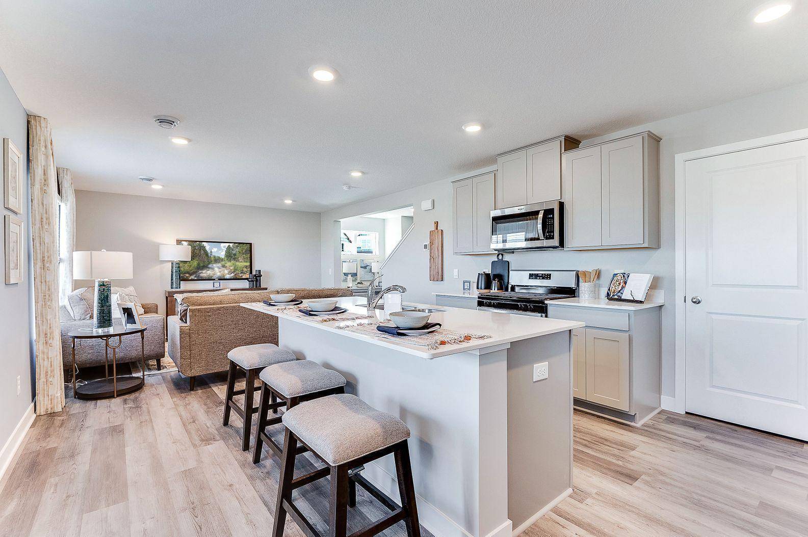 Shakopee, MN 55379,2091 Clearwater TER
