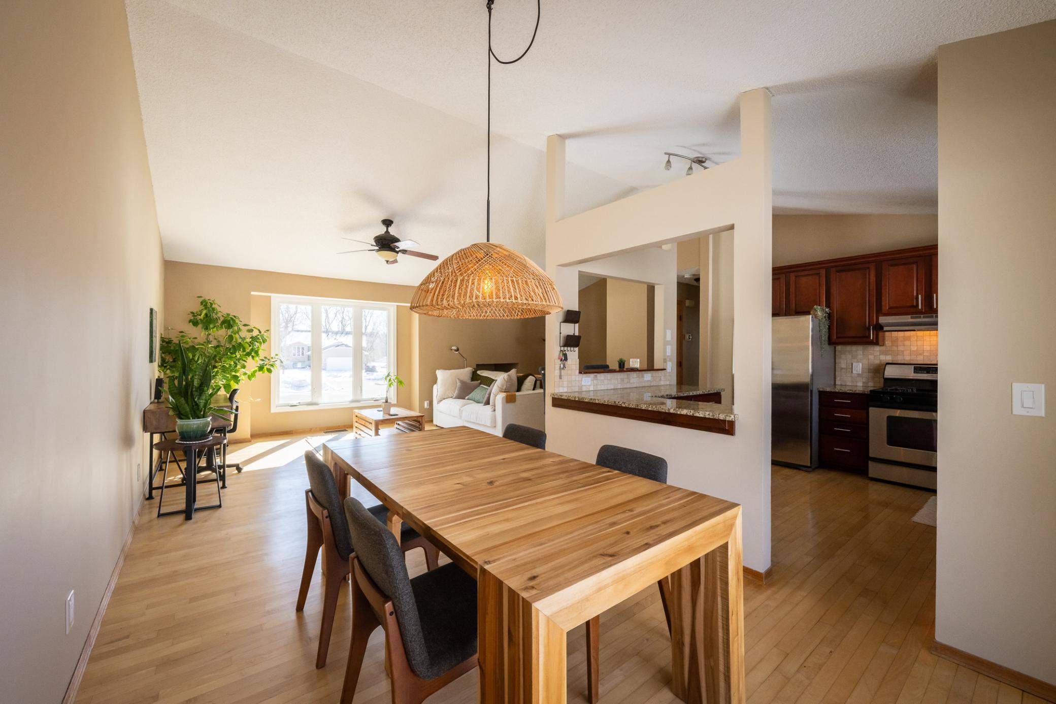 Eagan, MN 55123,3967 Westbury WAY