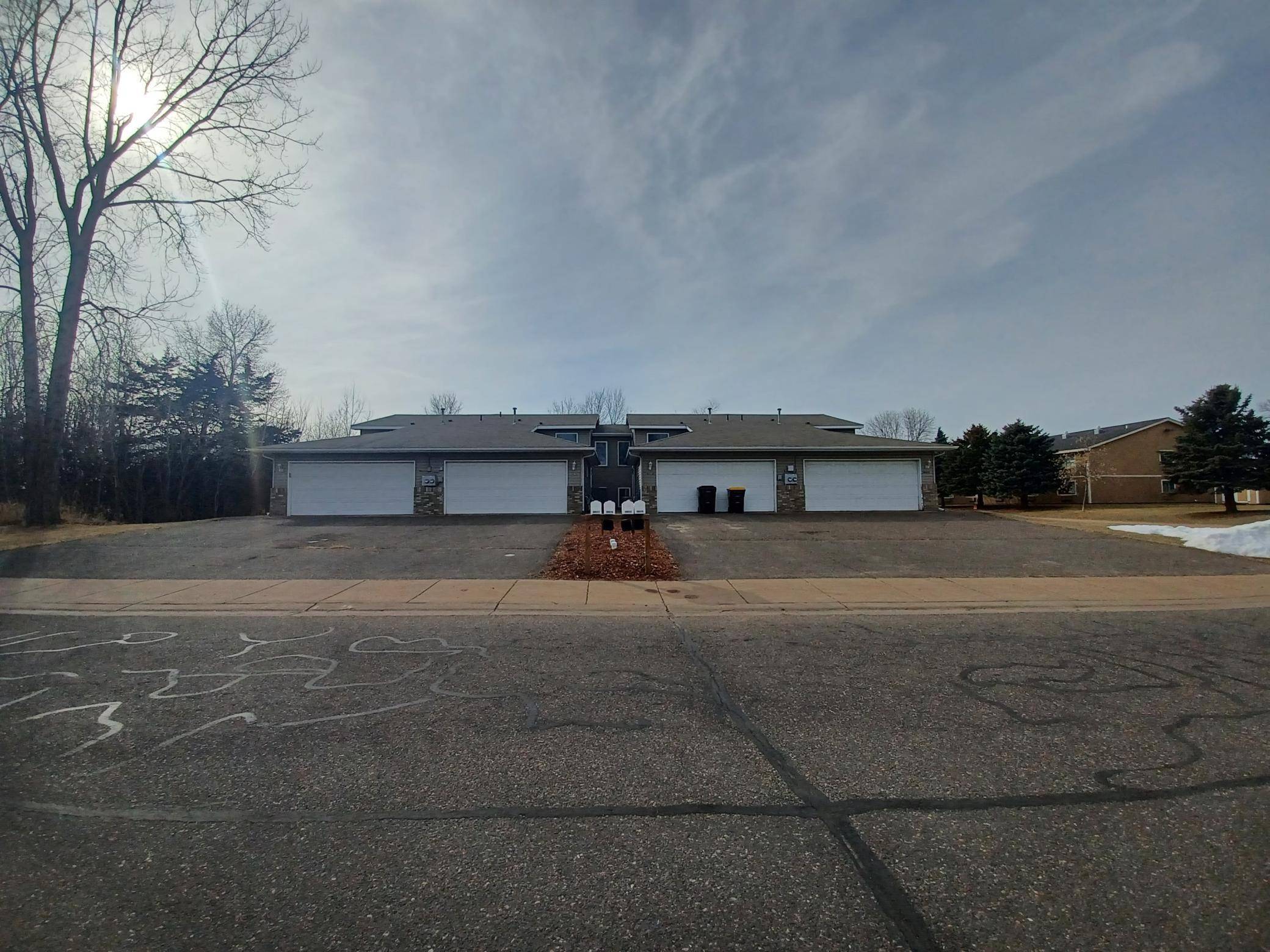North Branch, MN 55056,38xxx Oakview Ave BR