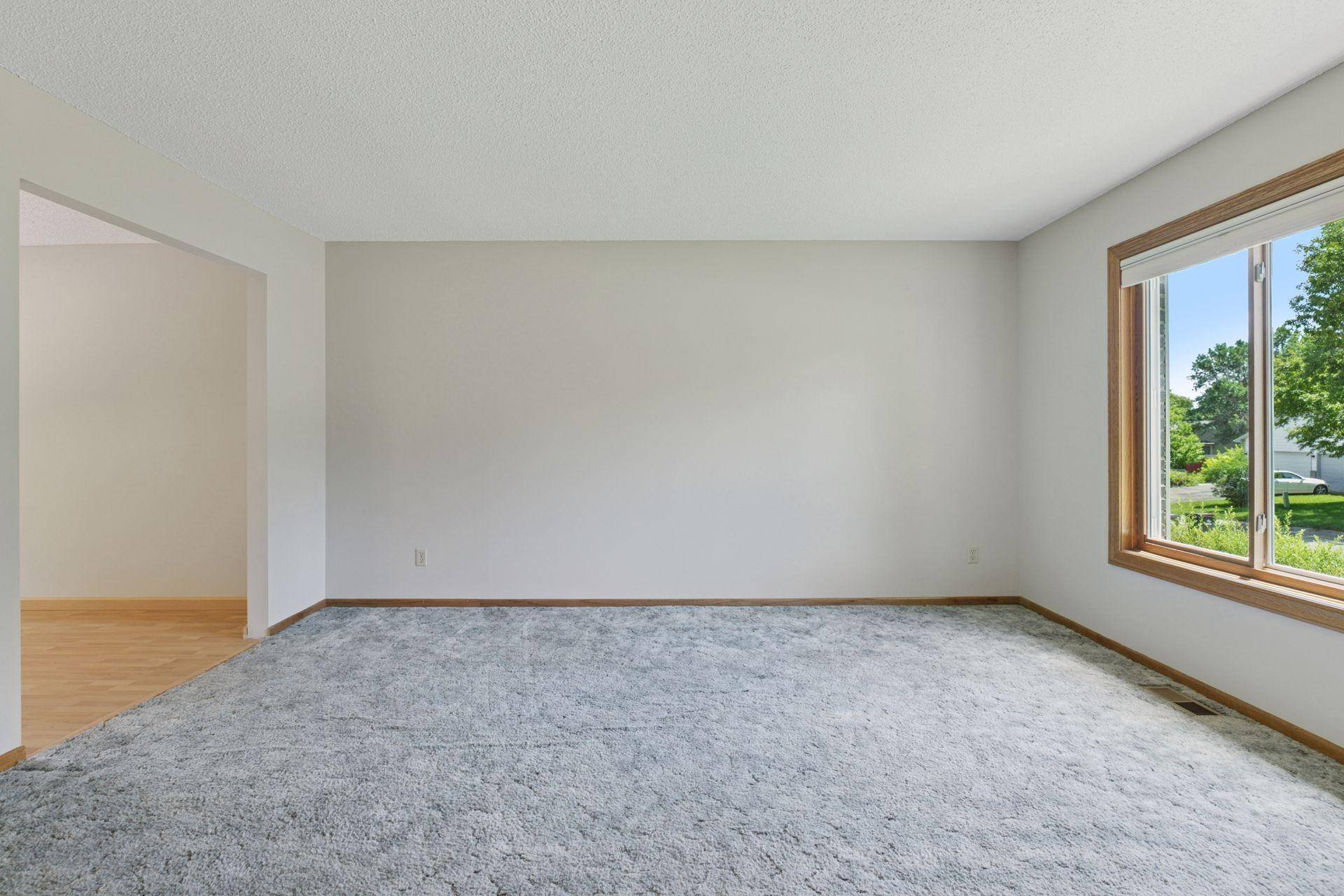 Eden Prairie, MN 55346,18884 Pennington AVE