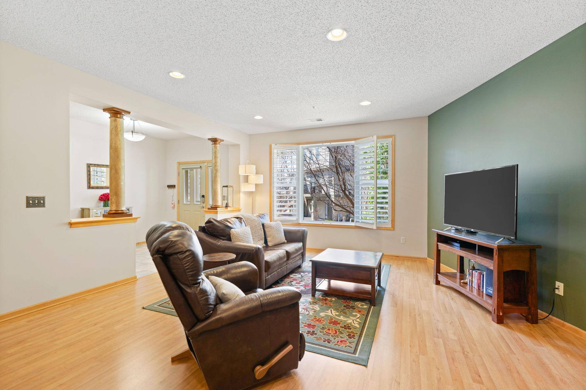 Eden Prairie, MN 55344,11183 Kinsley ST