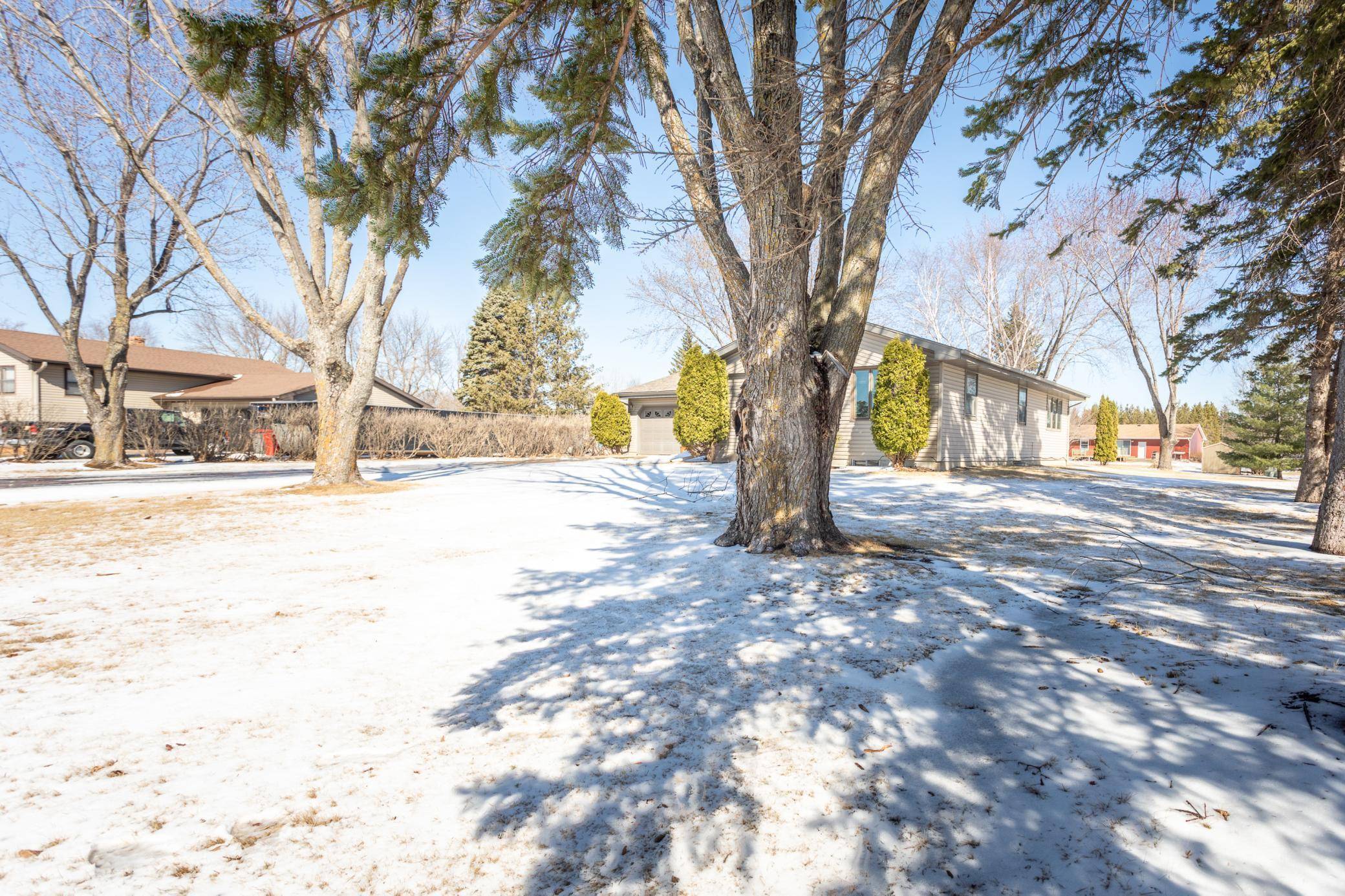 Alexandria, MN 56308,1505 Edna RD NW