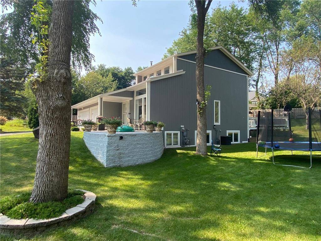Burnsville, MN 55306,904 W 155th ST