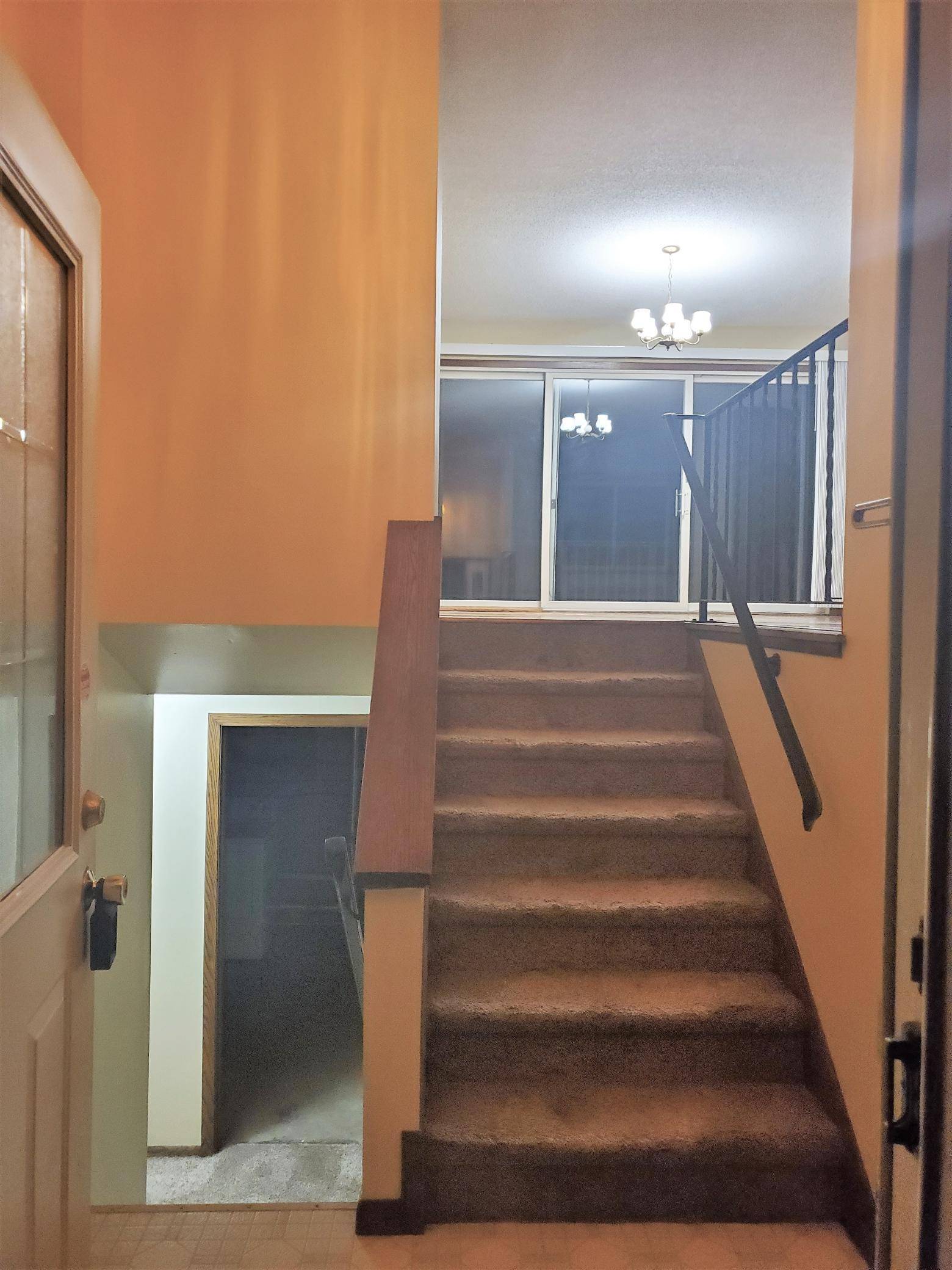 River Falls, WI 54022,367 Foster ST