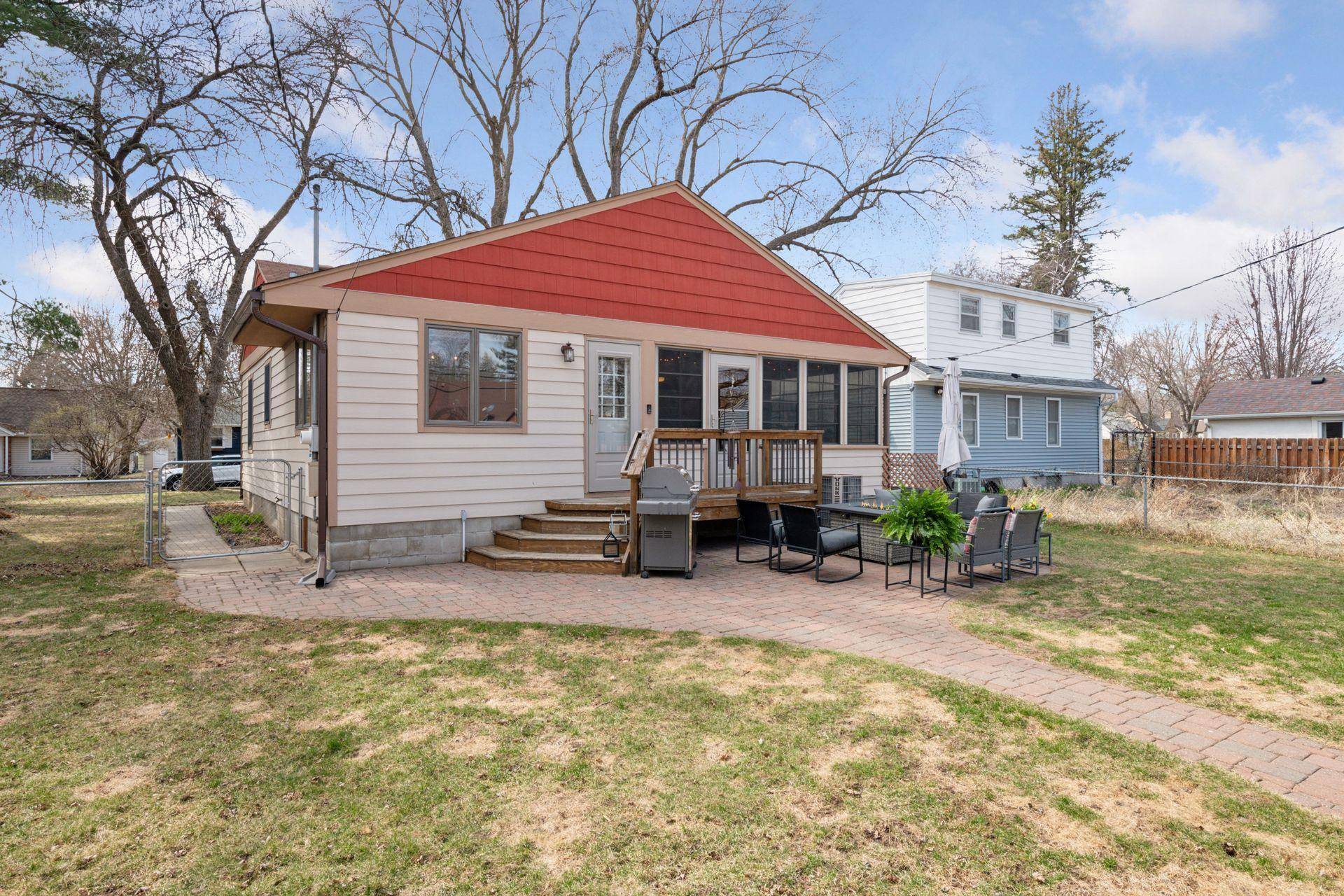 Richfield, MN 55423,6825 Russell AVE S