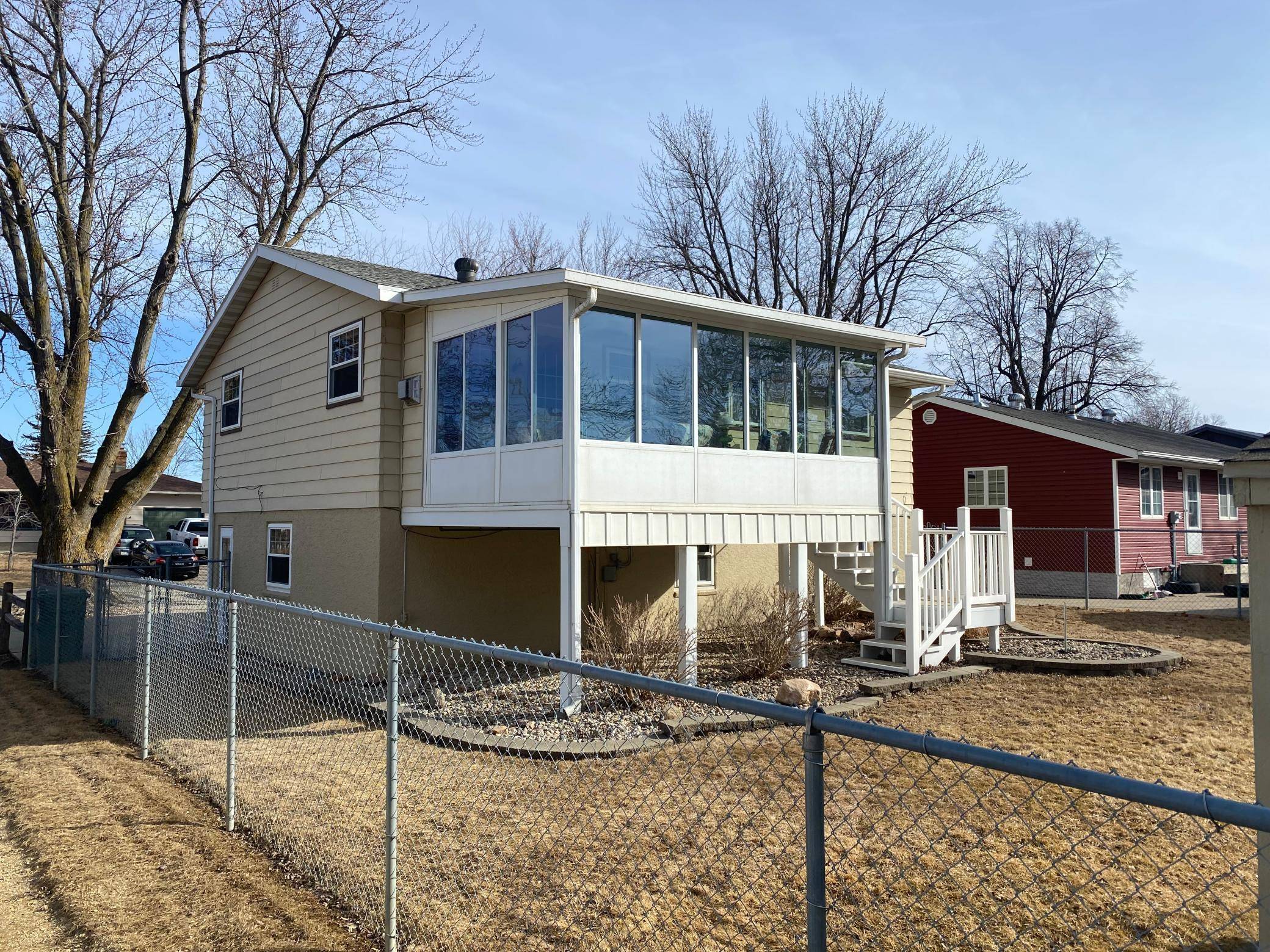 Worthington, MN 56187,1038 Wilbur ST