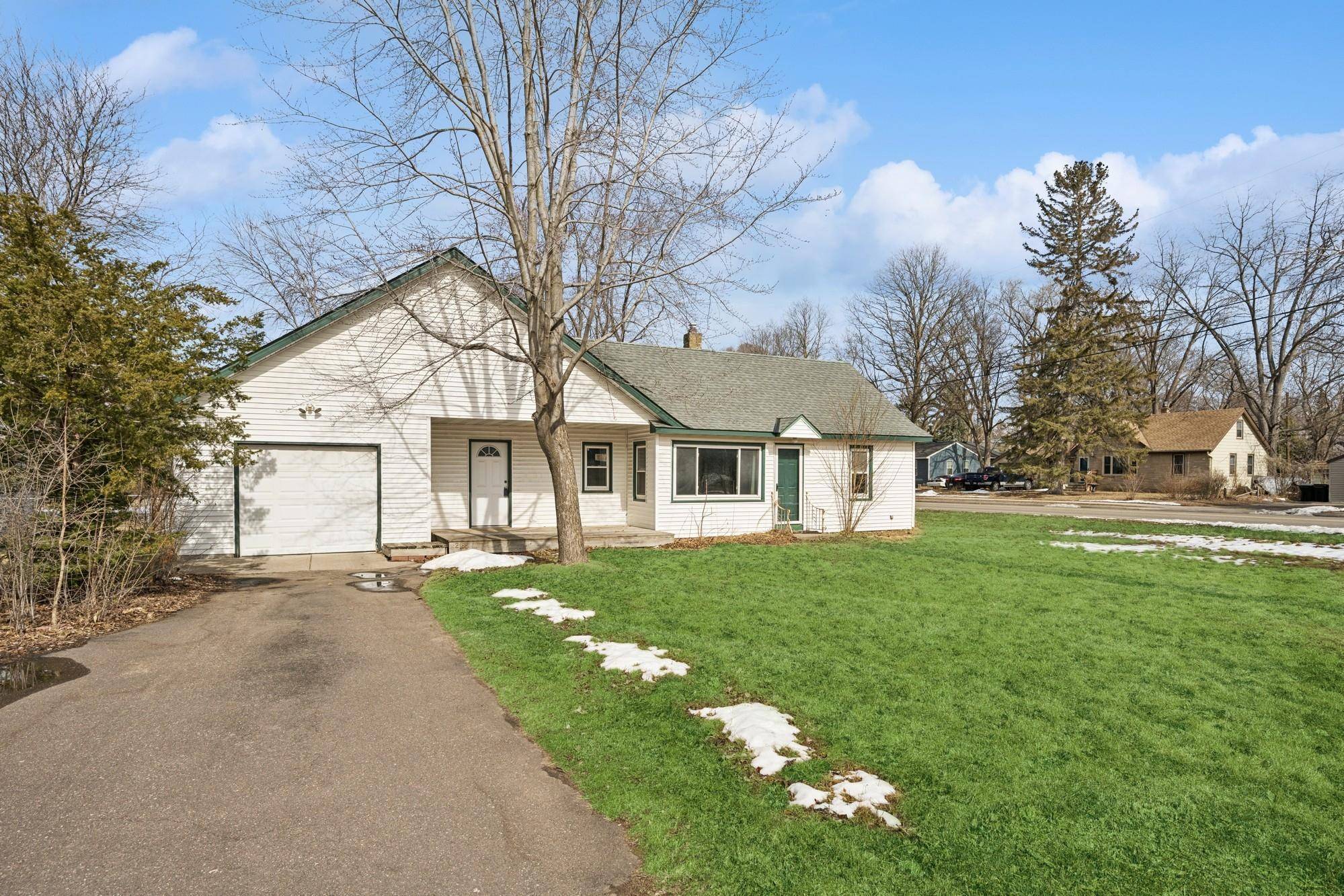 Mounds View, MN 55112,2185 County Road H2