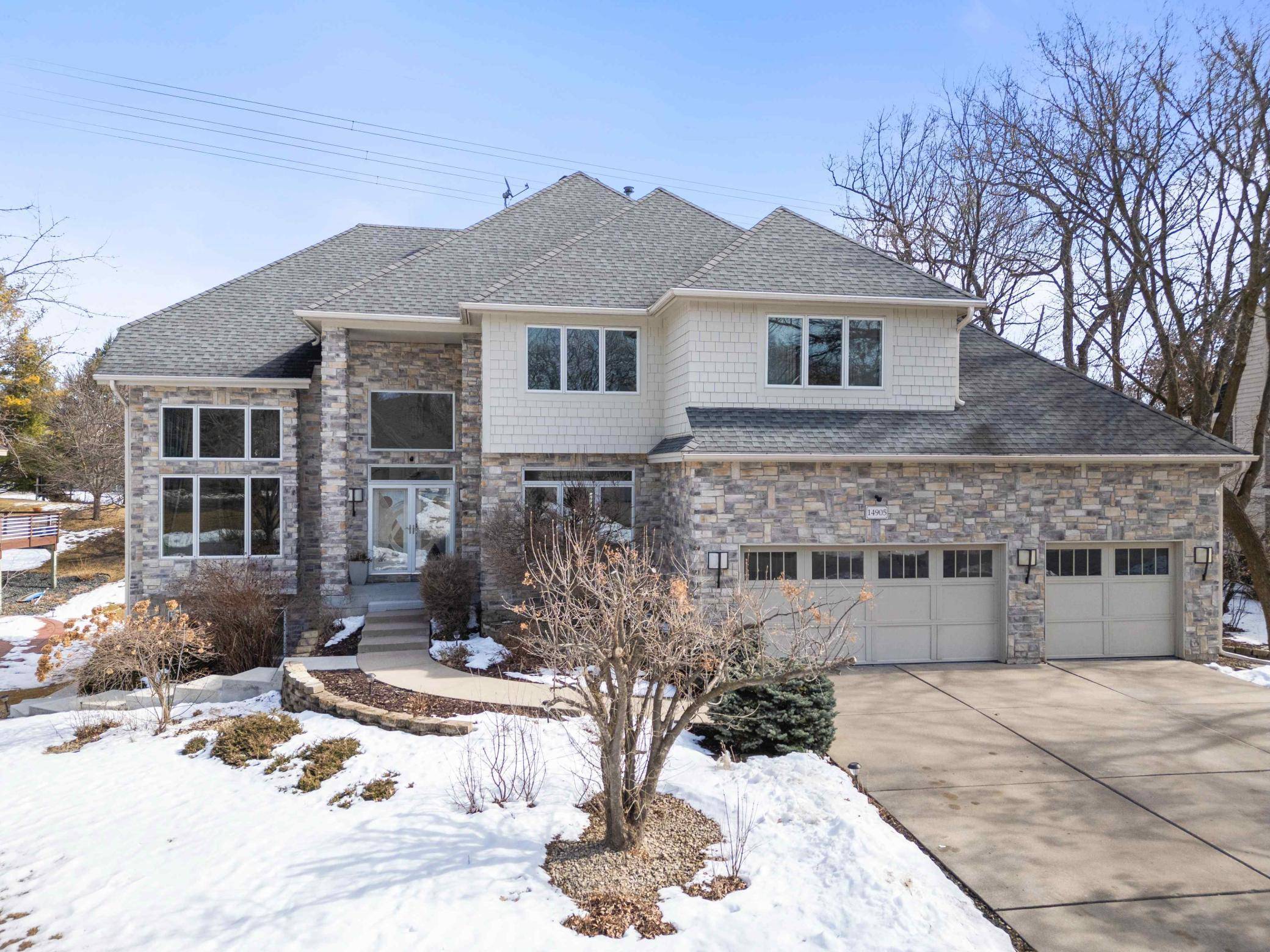 Burnsville, MN 55337,14905 Summit Oaks DR