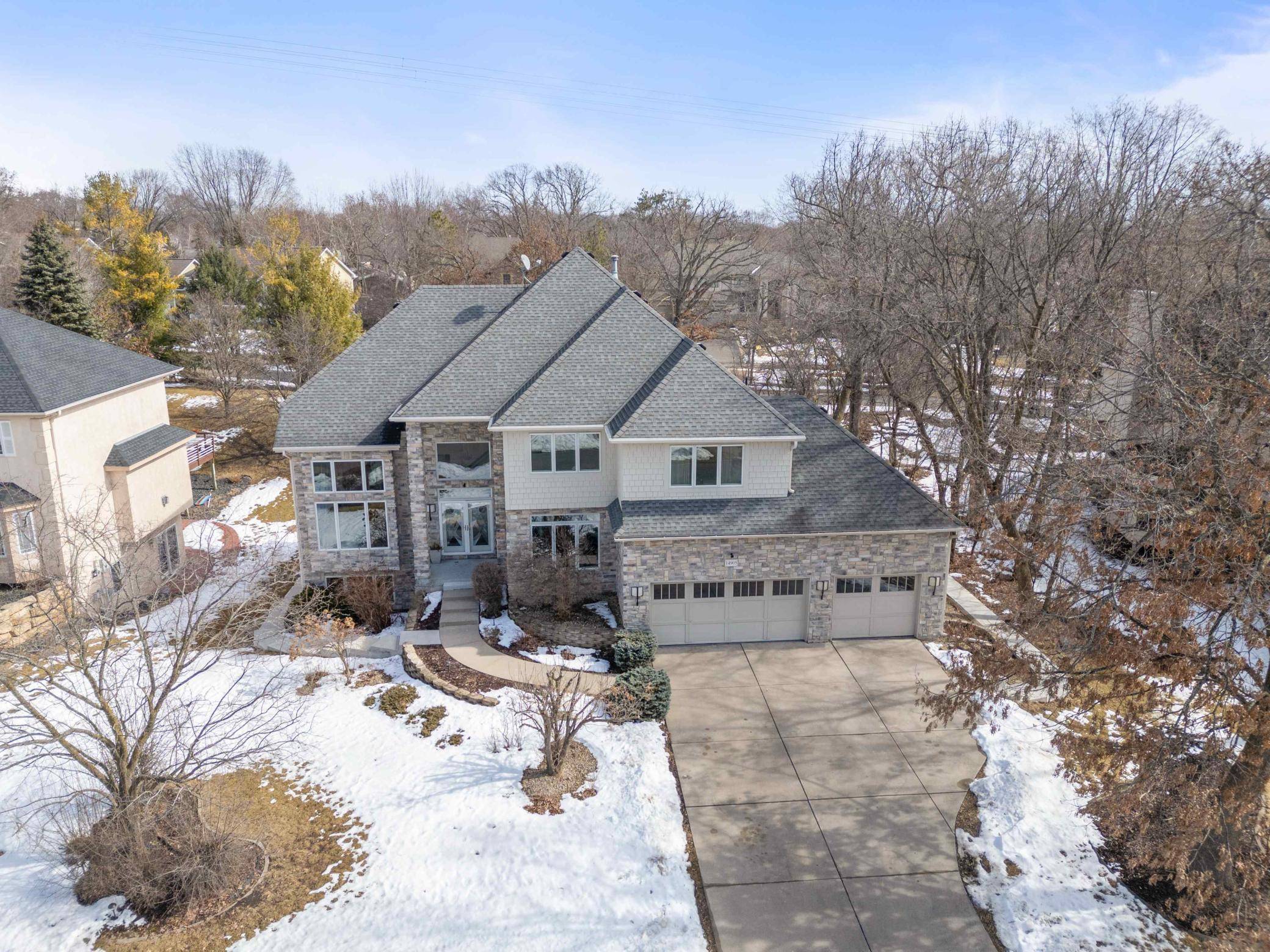 Burnsville, MN 55337,14905 Summit Oaks DR