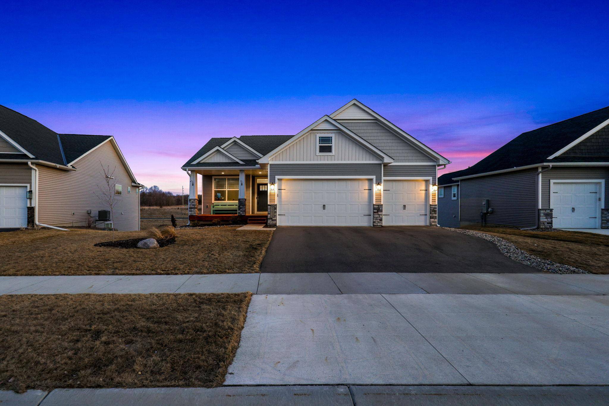 Prior Lake, MN 55372,17929 Prairie WAY SE