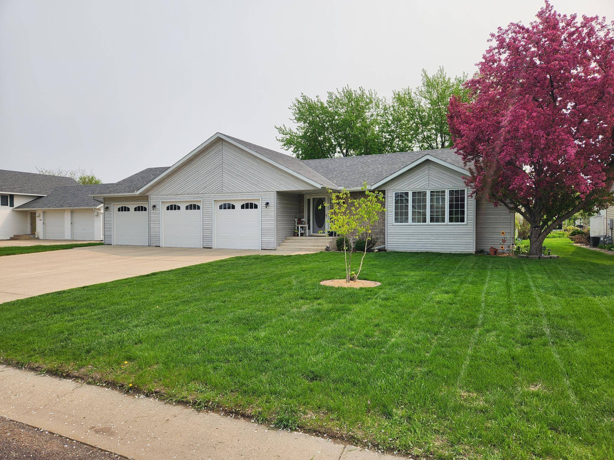 Glencoe, MN 55336,1706 Mcleod AVE N