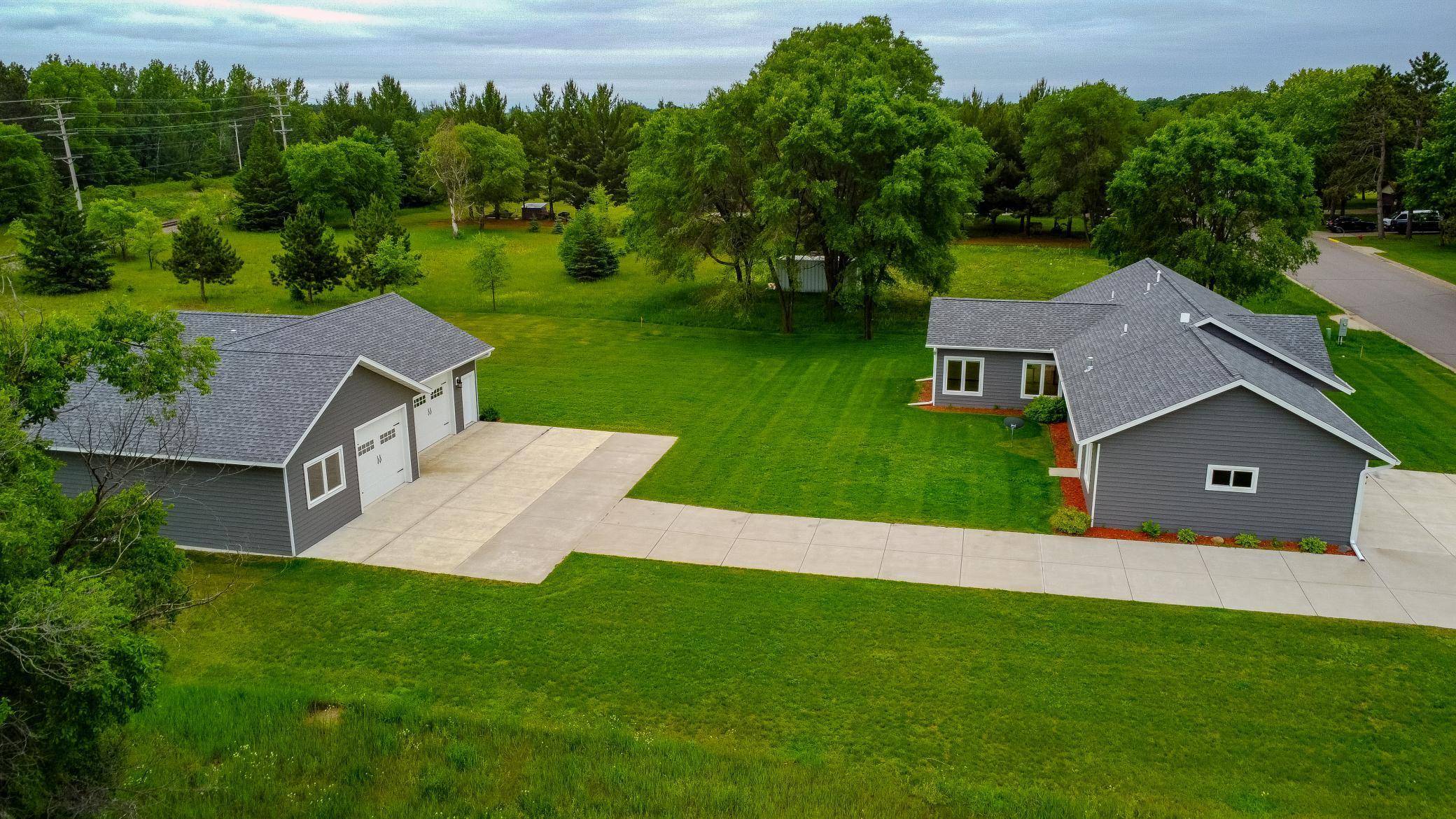 Little Falls, MN 56345,1001 Call PL